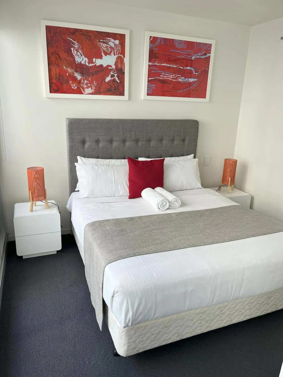 Bed in Tasha's Apartments on Warwick