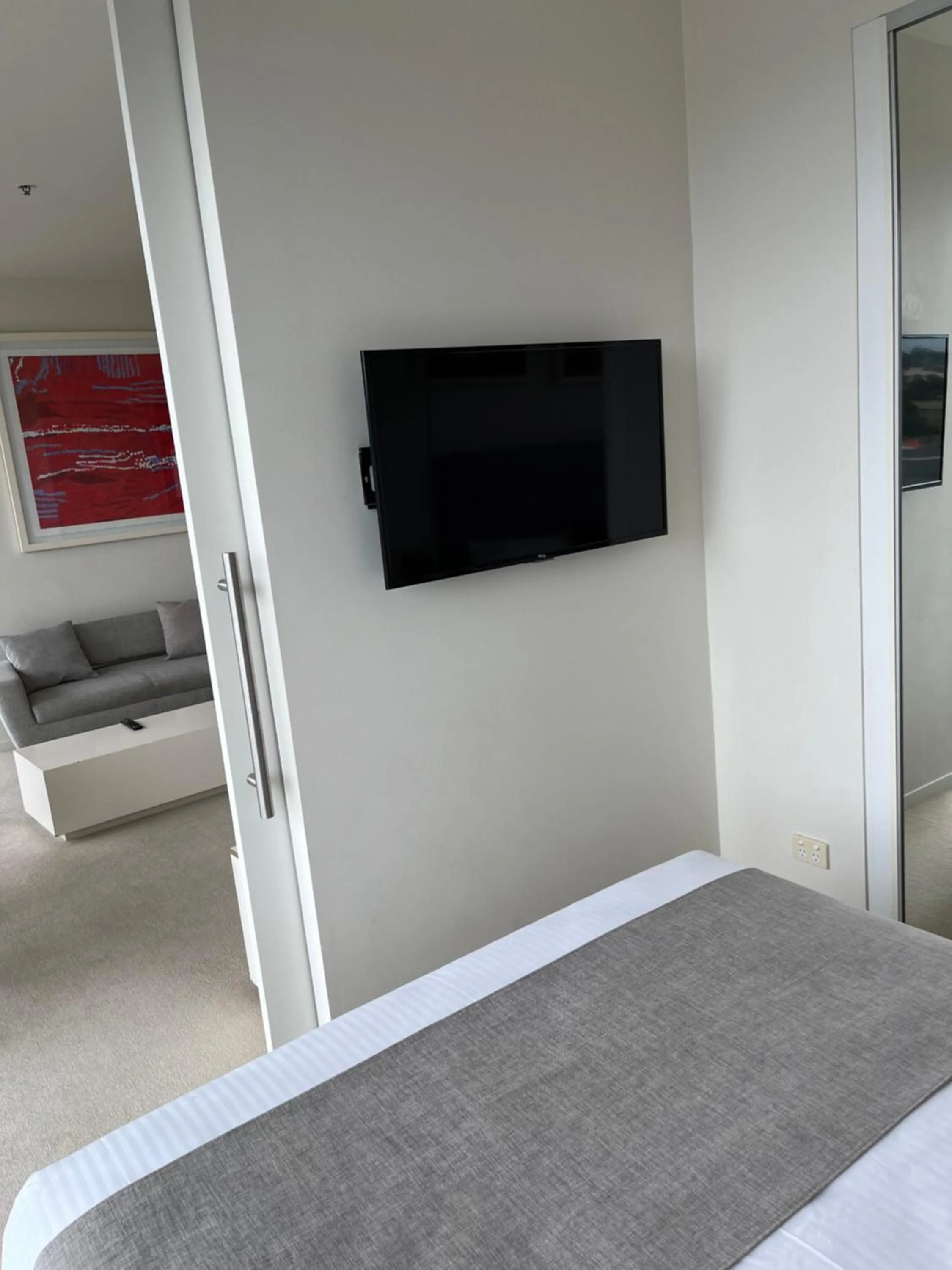 Bed in Tasha's Apartments on Warwick