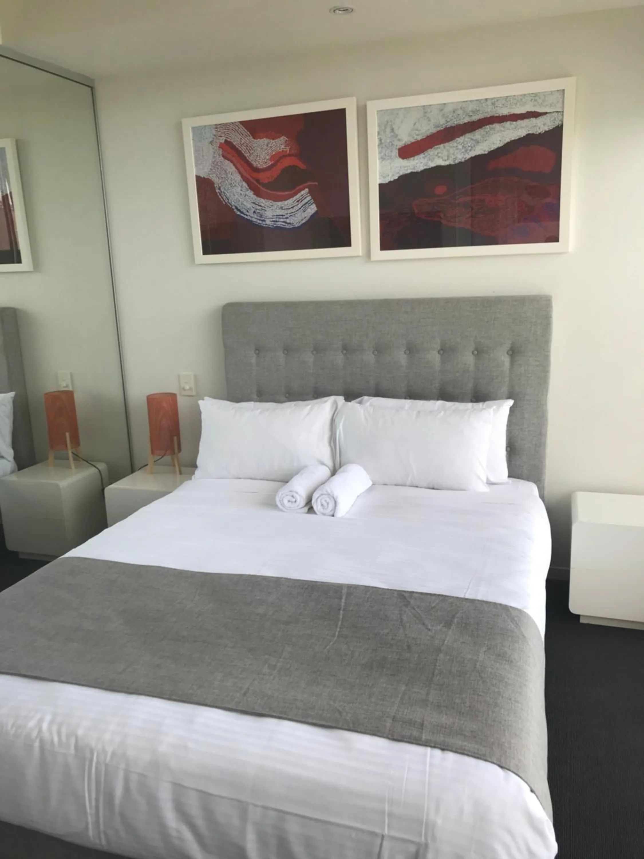 Bed in Tasha's Apartments on Warwick