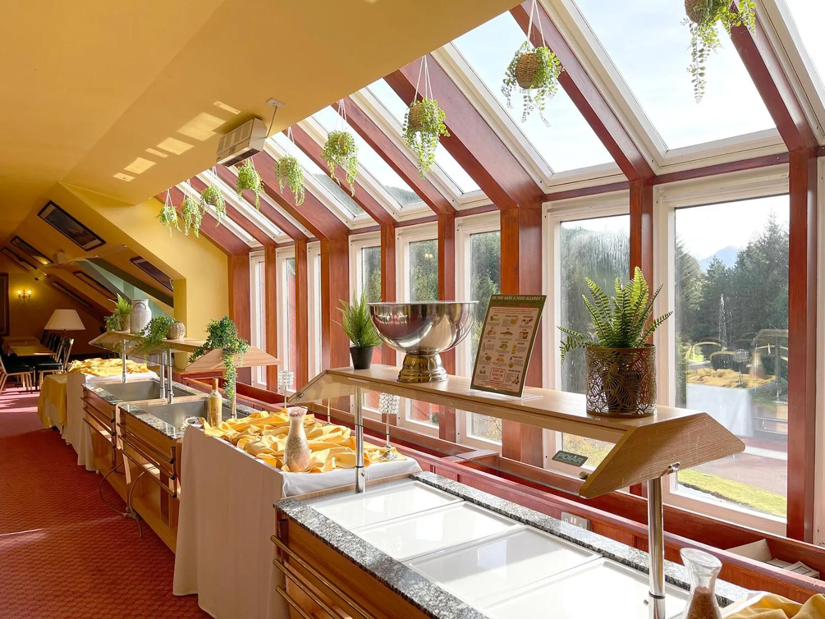 Buffet breakfast in Muthu Ben Doran Hotel