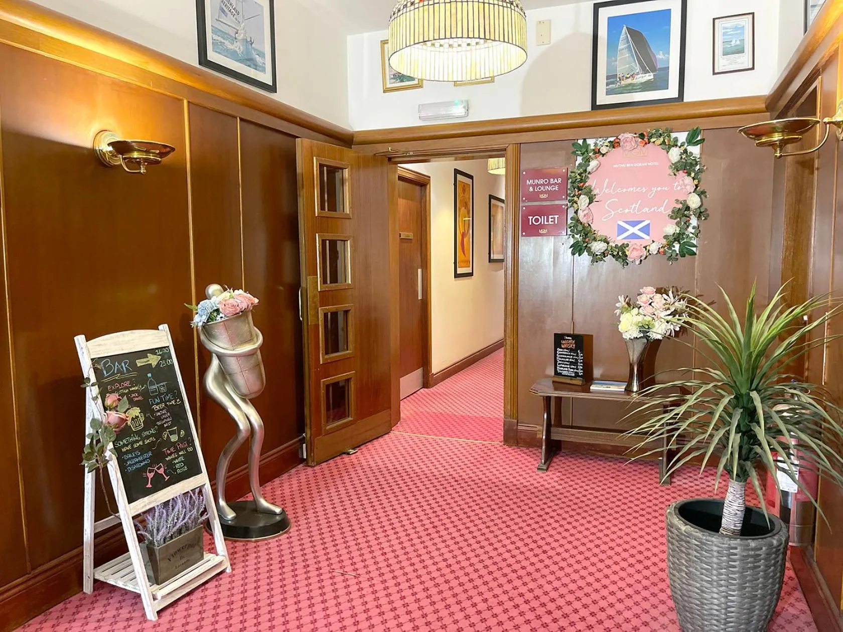 Restaurant/places to eat in Muthu Ben Doran Hotel