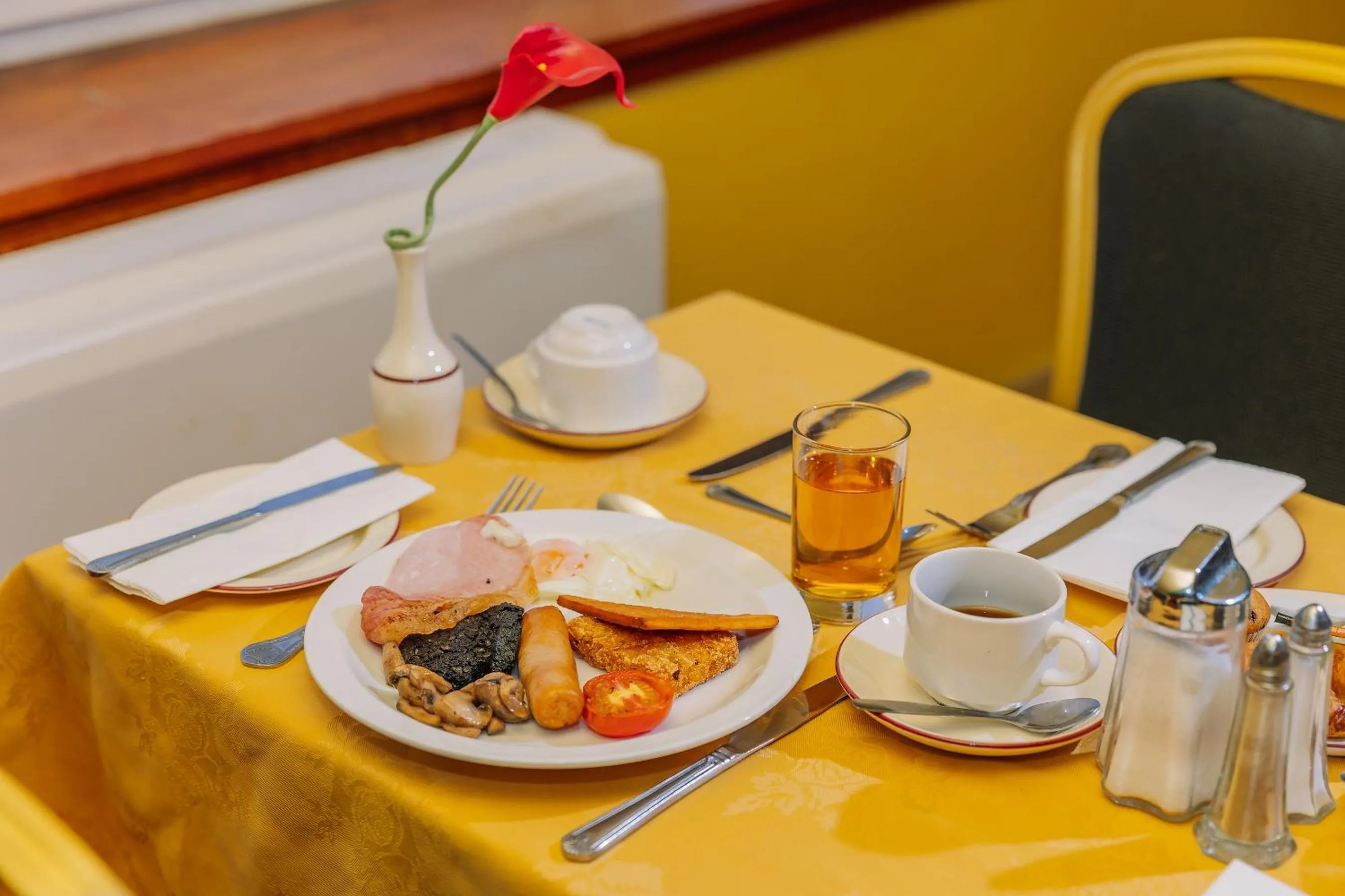 Breakfast in Muthu Ben Doran Hotel