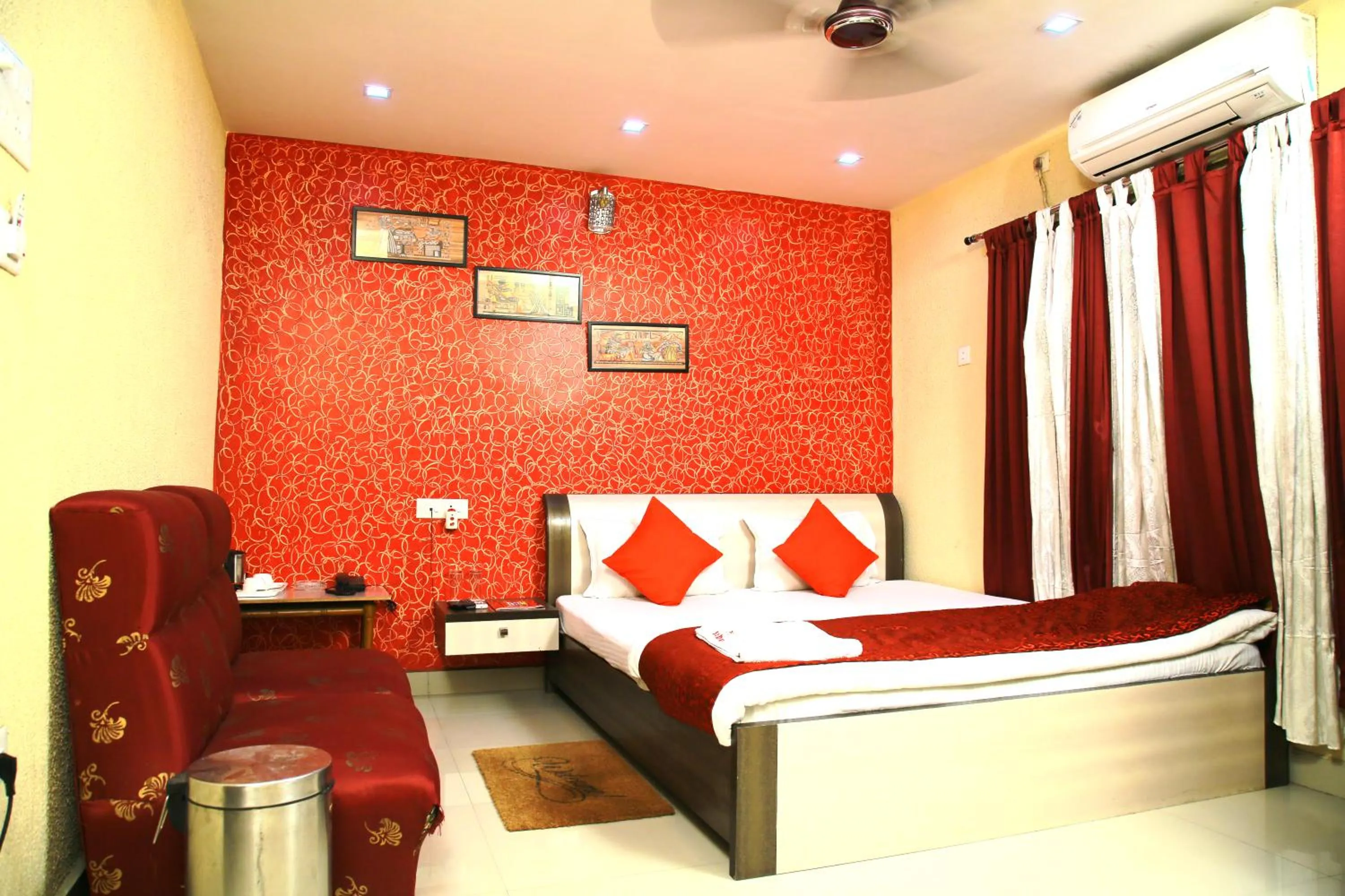 Photo of the whole room, Bed in Babul Hotel