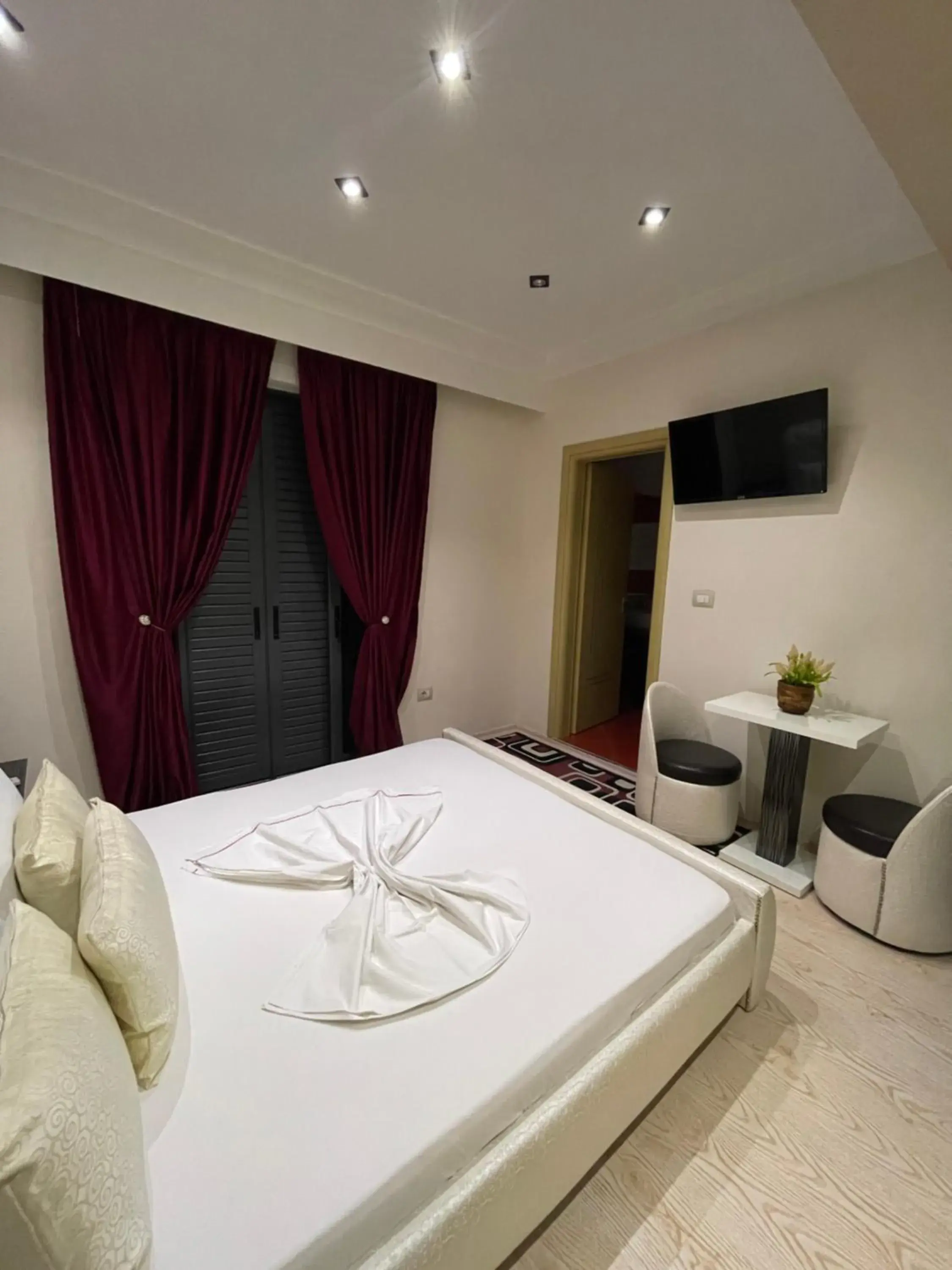 Deluxe Double Room - single occupancy in Hotel Selfo Deluxe Double Room - single occupancy in Hotel Selfo