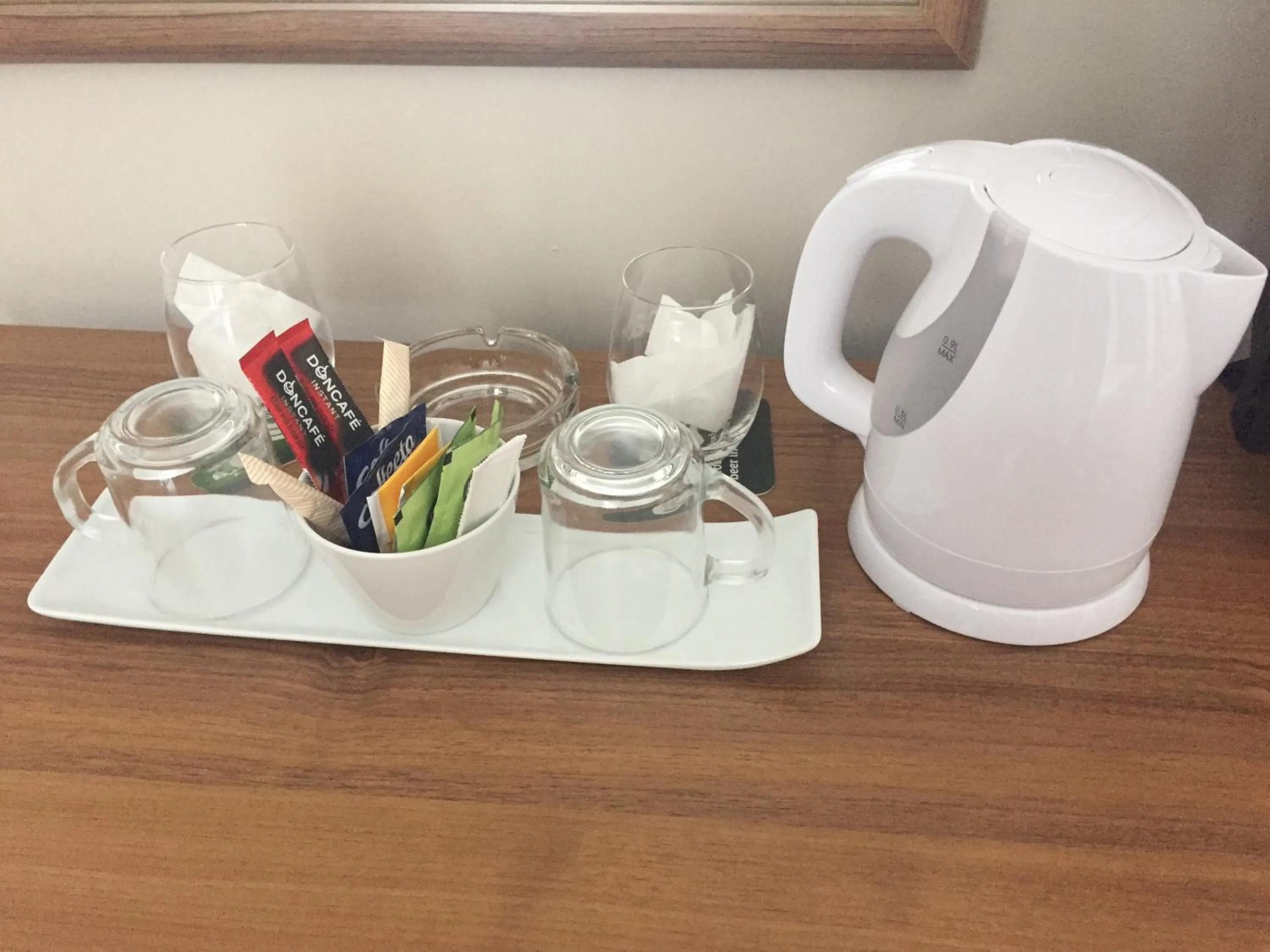 Coffee/tea facilities in EKA Residence