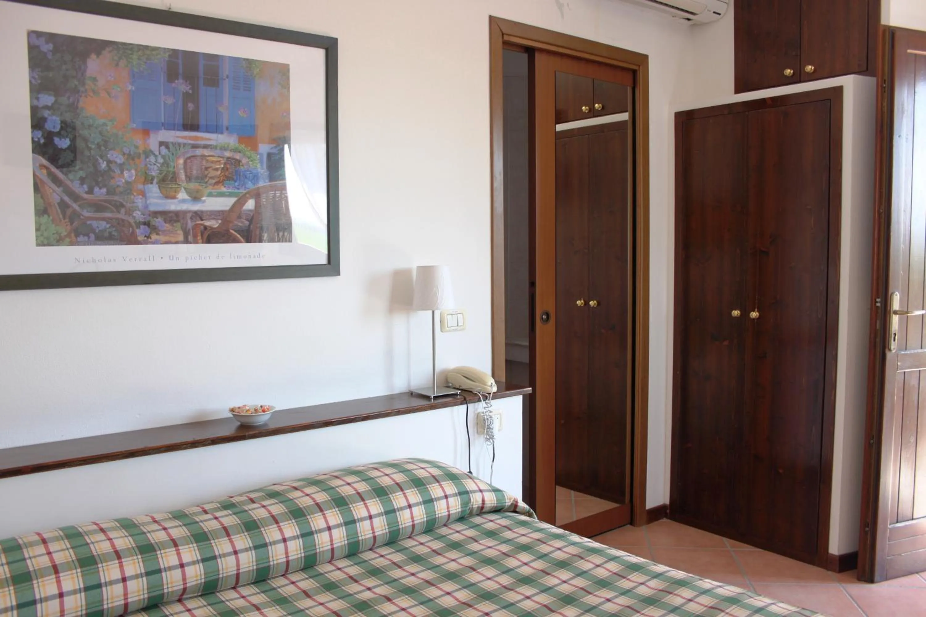 Decorative detail, Bed in Agriturismo La Lupa