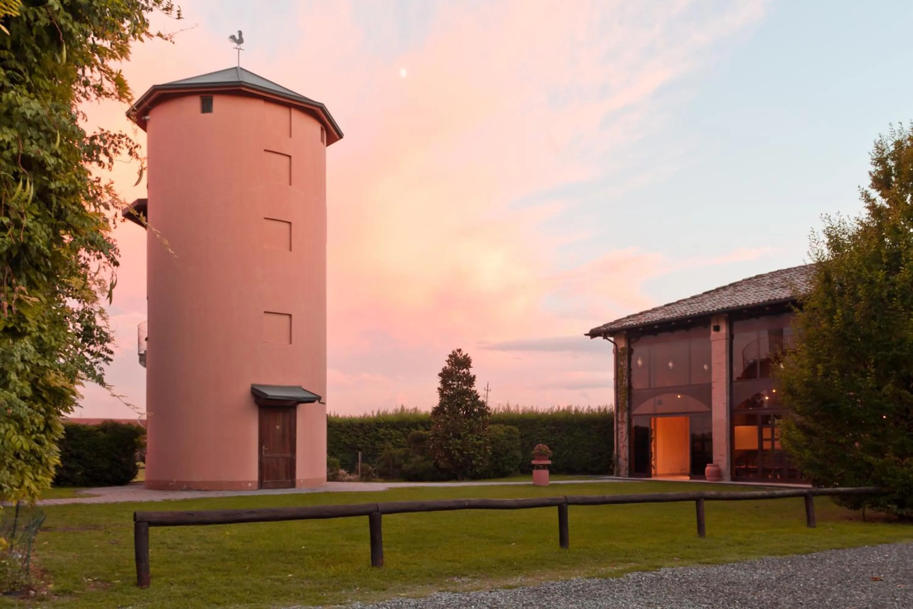 Facade/entrance in Agriturismo La Lupa