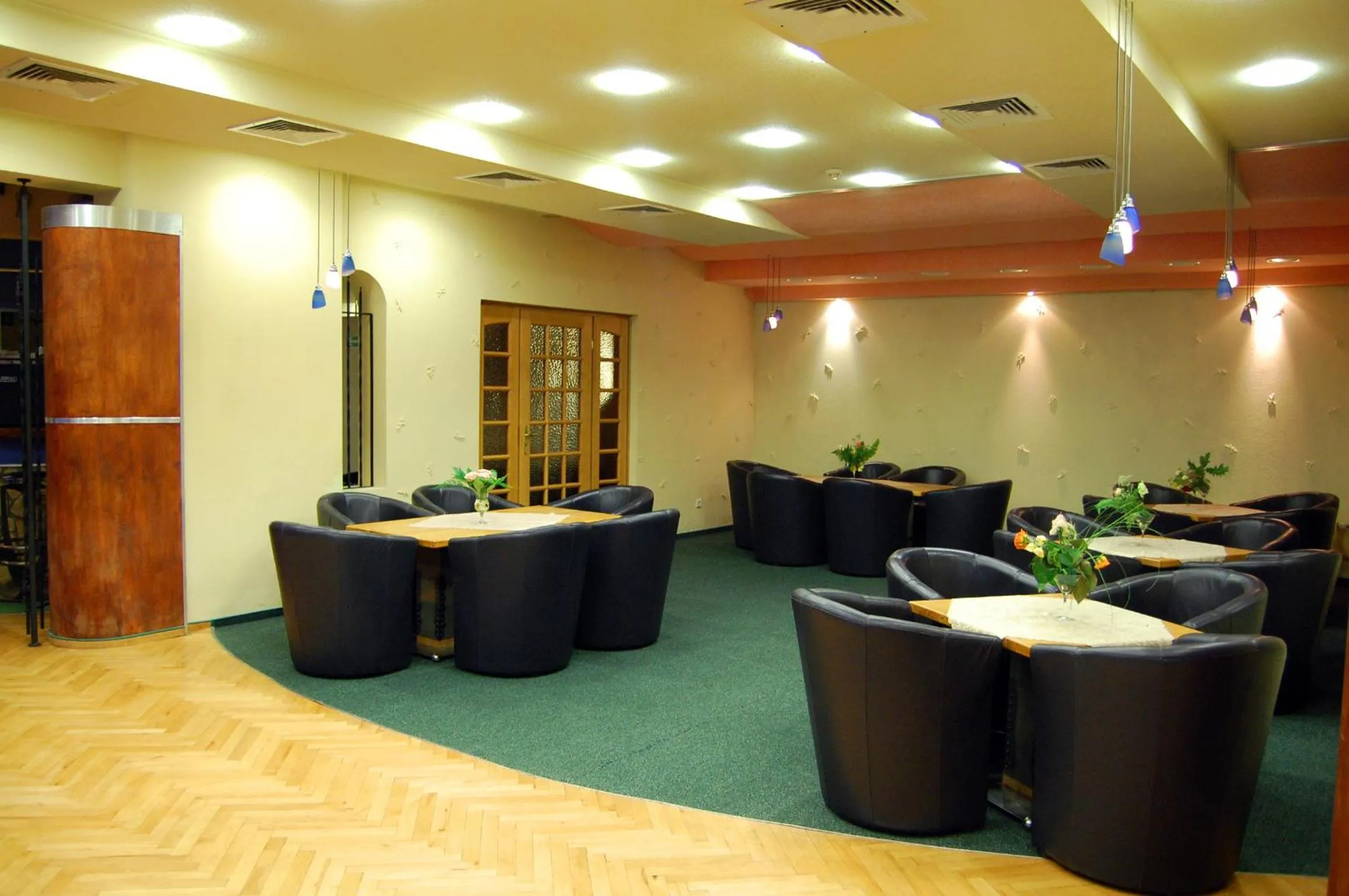 Nightclub / DJ in Hotel Zajazd Piastowski