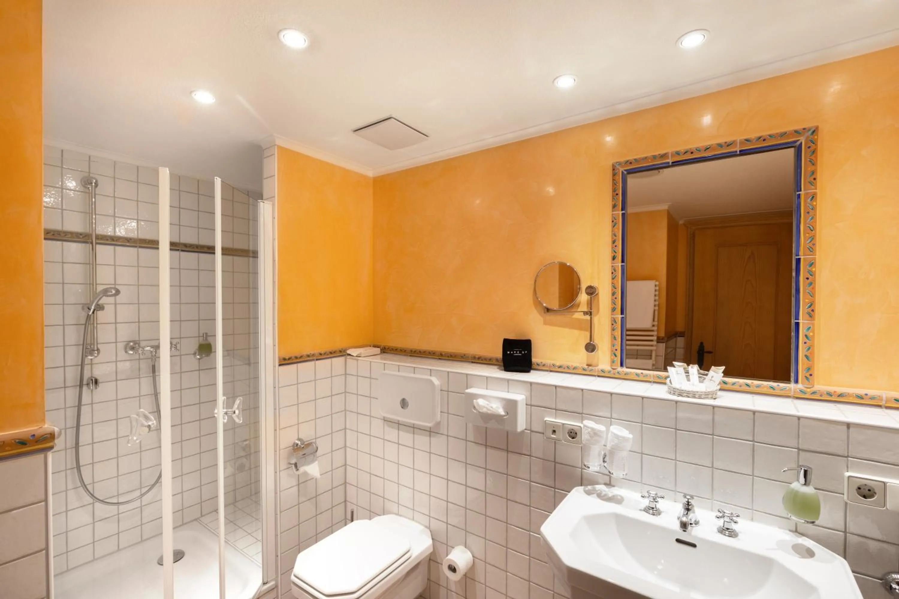 Shower in Romantik Hotel Residenz am See