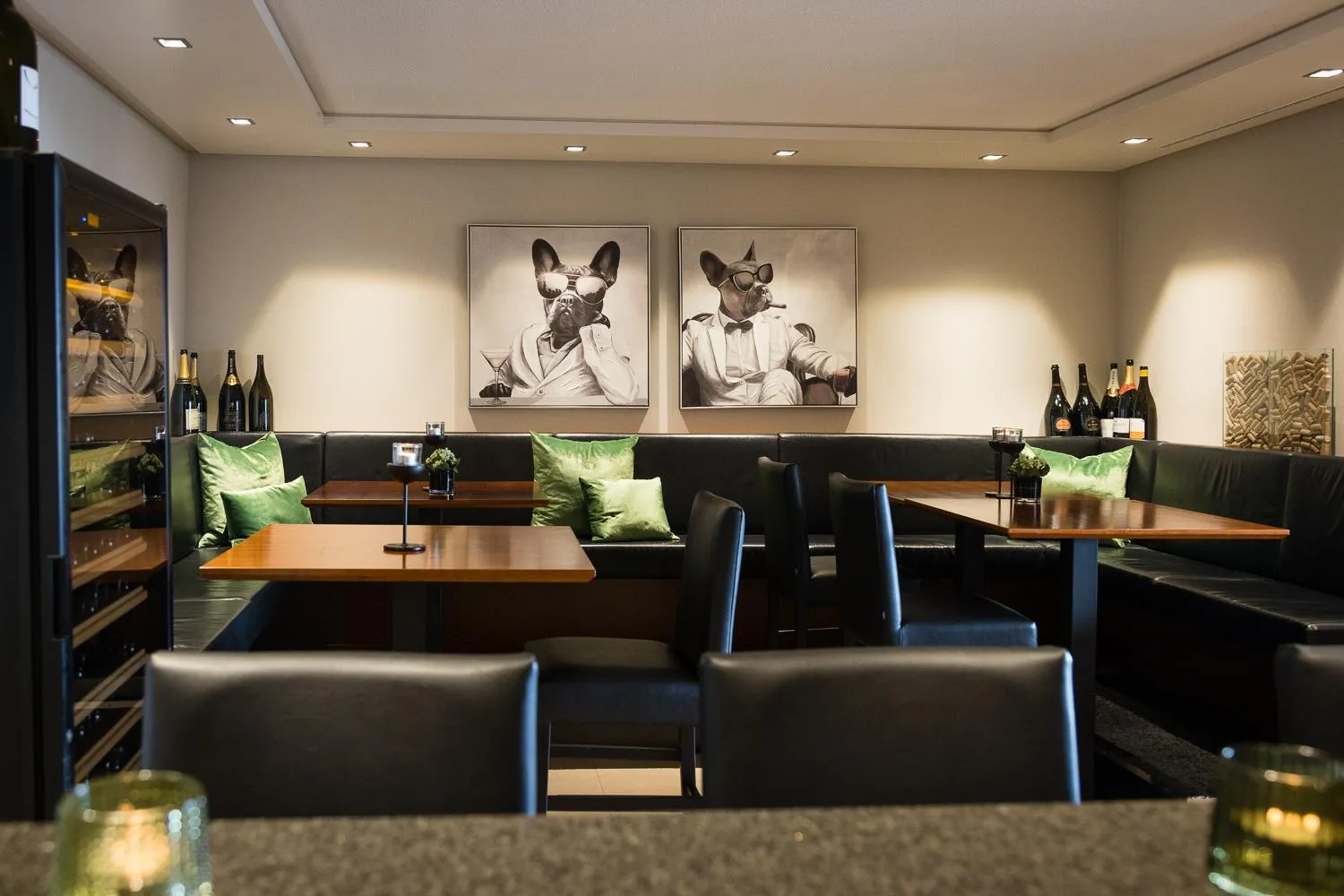 Lounge or bar in Romantik Hotel Residenz am See