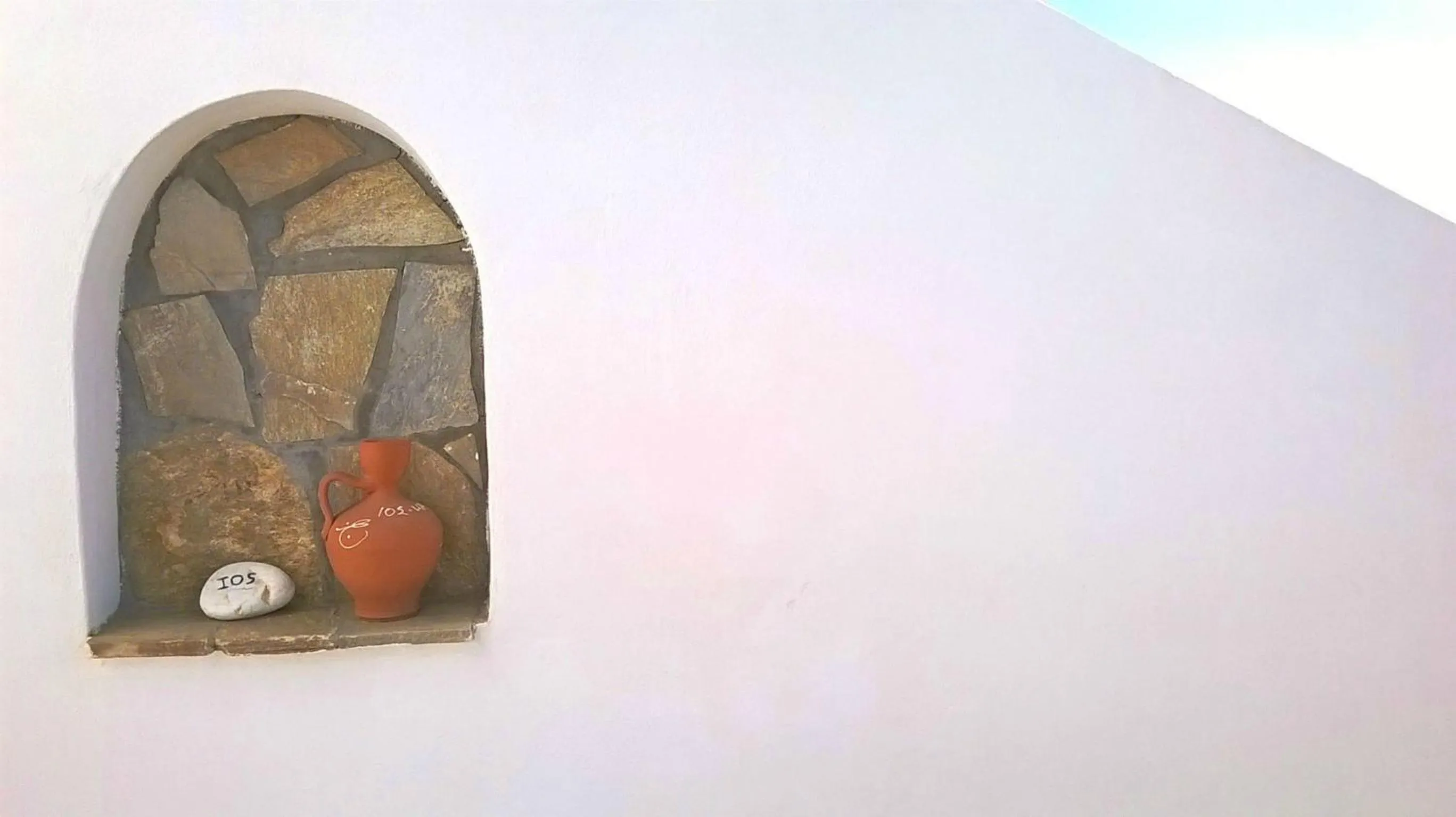 Decorative detail in Hotel Faros