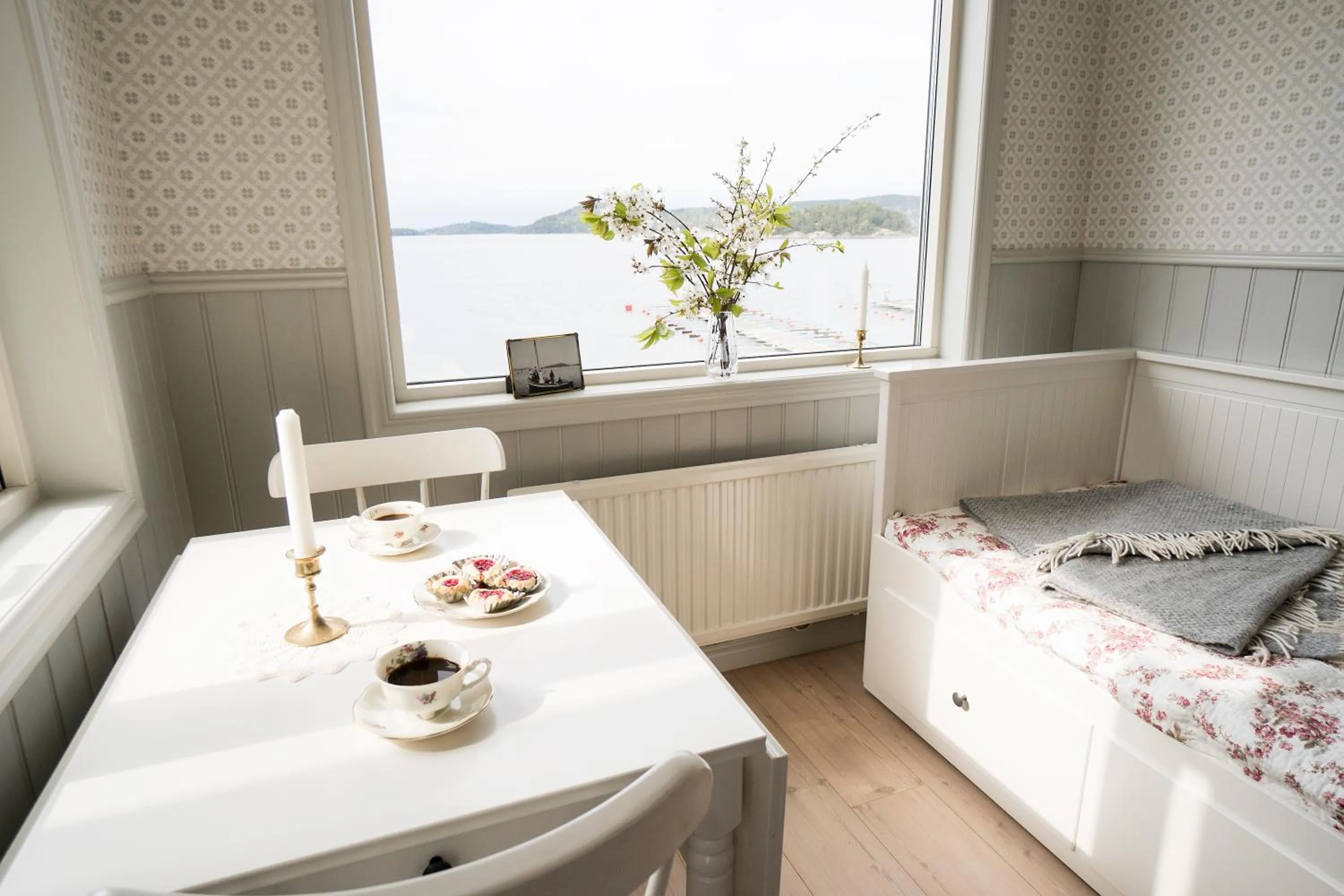 Living room in Anfasteröd Gårdsvik - Badstugorna