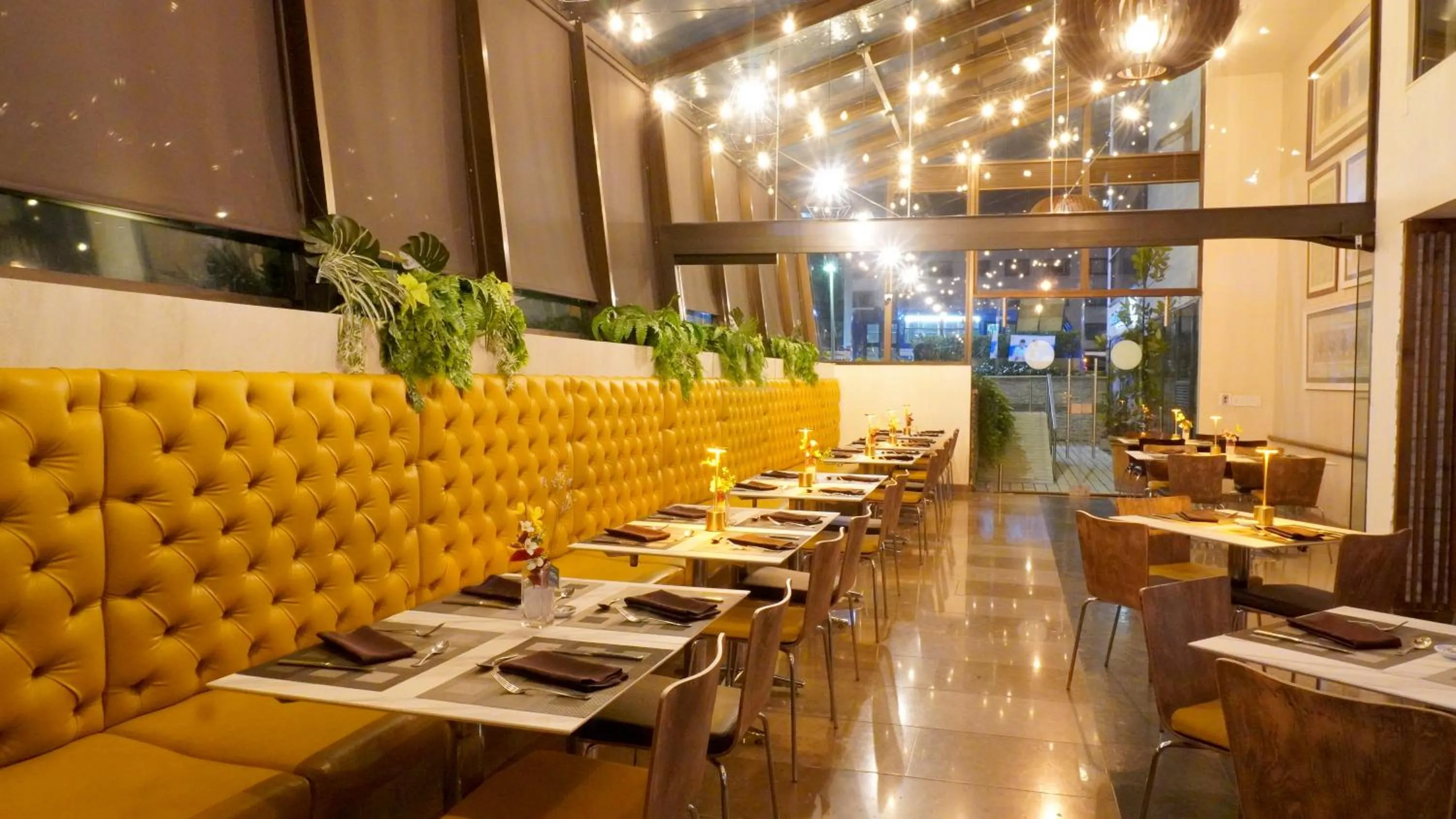 Restaurant/places to eat in Bogota Plaza Hotel