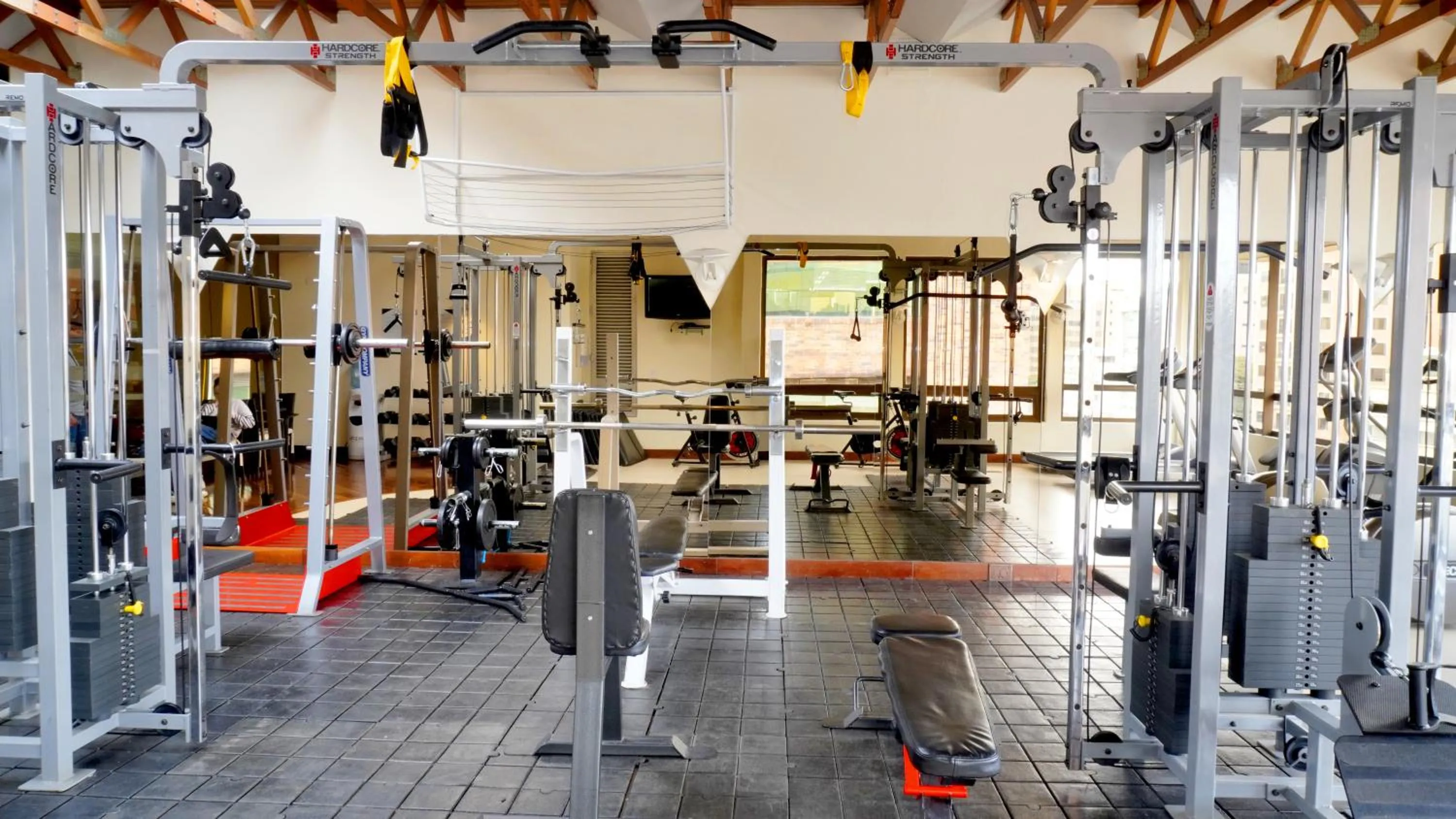 Fitness centre/facilities in Bogota Plaza Hotel