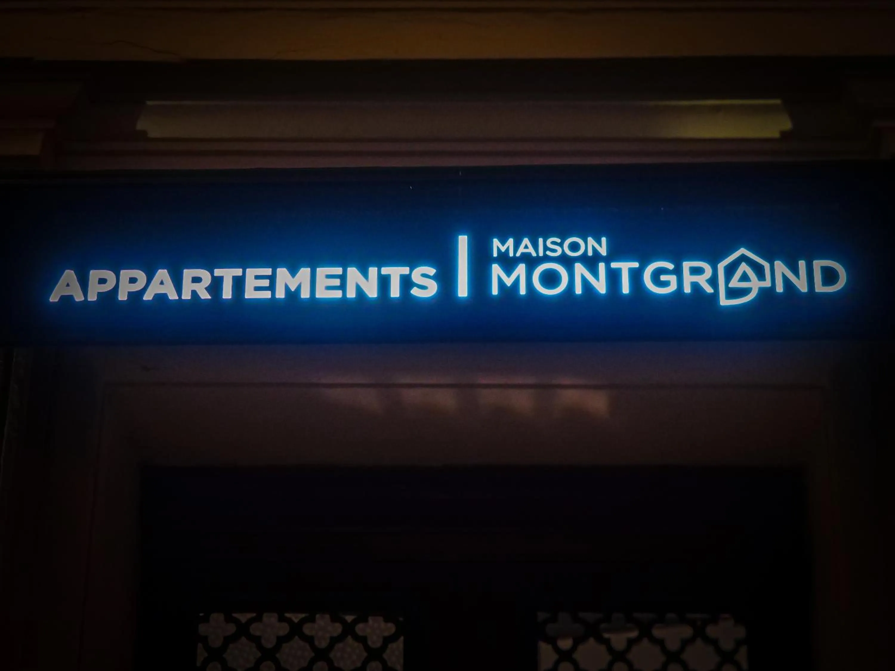Property building in Hôtel Maison Montgrand - Vieux Port