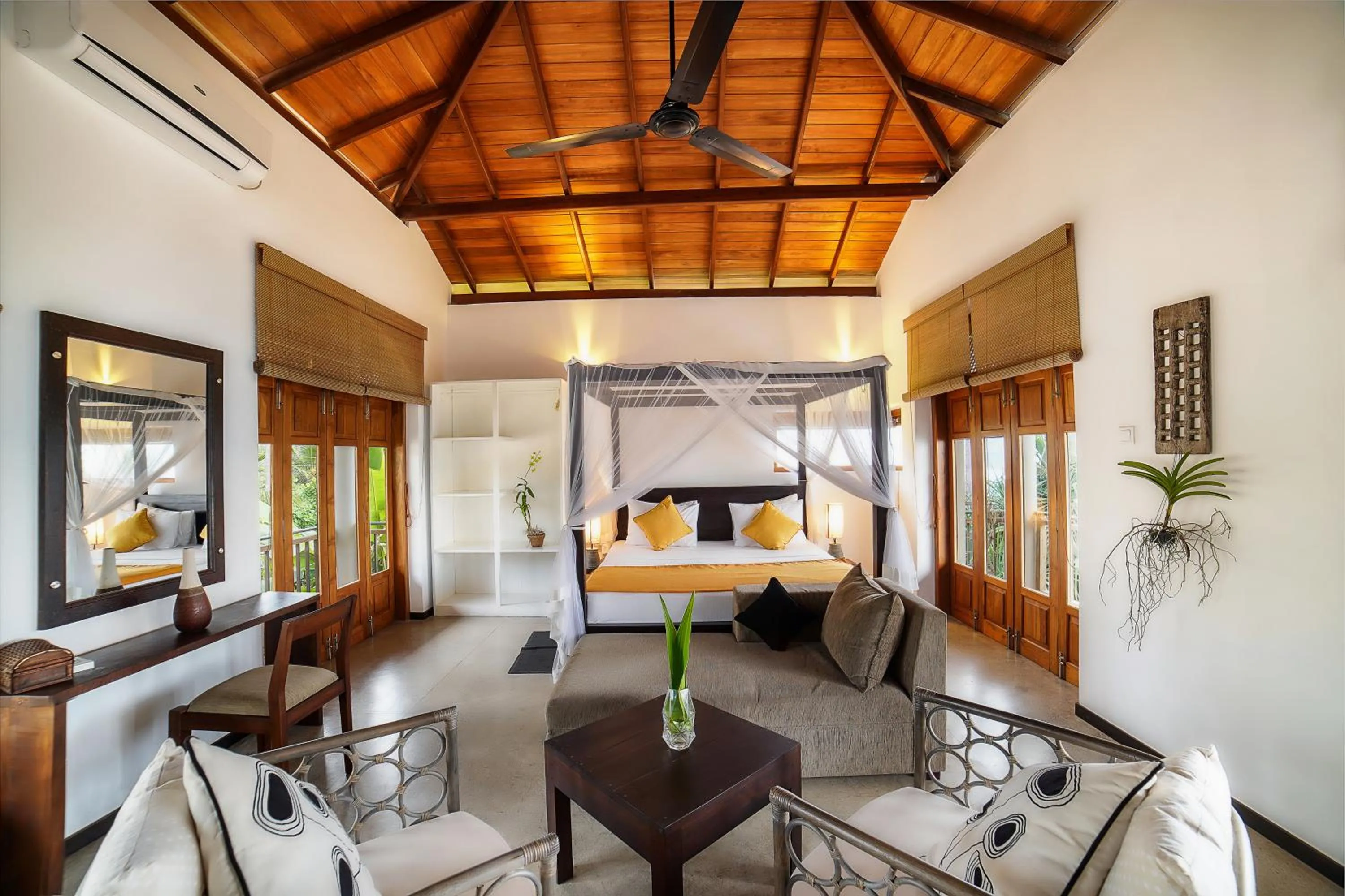 Photo of the whole room, Bed in Villa Océane