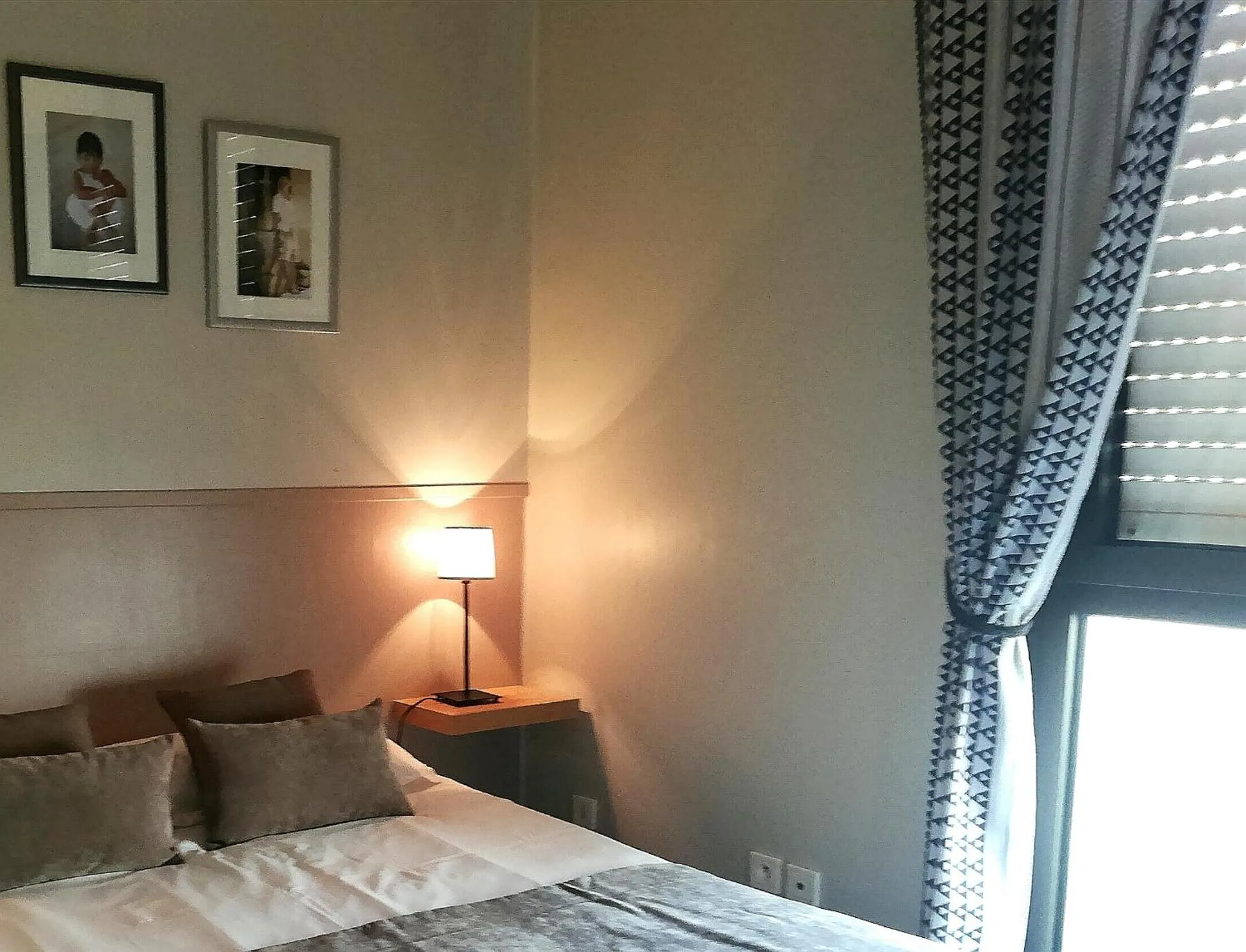 Bed in Logis Hotel Restaurant l'Orée Des Bois