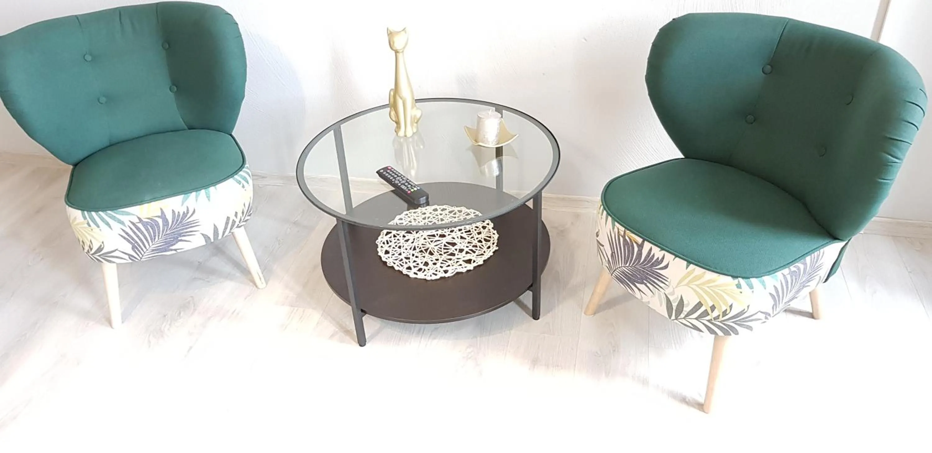 Seating area in Colourful Rooms Wrocław