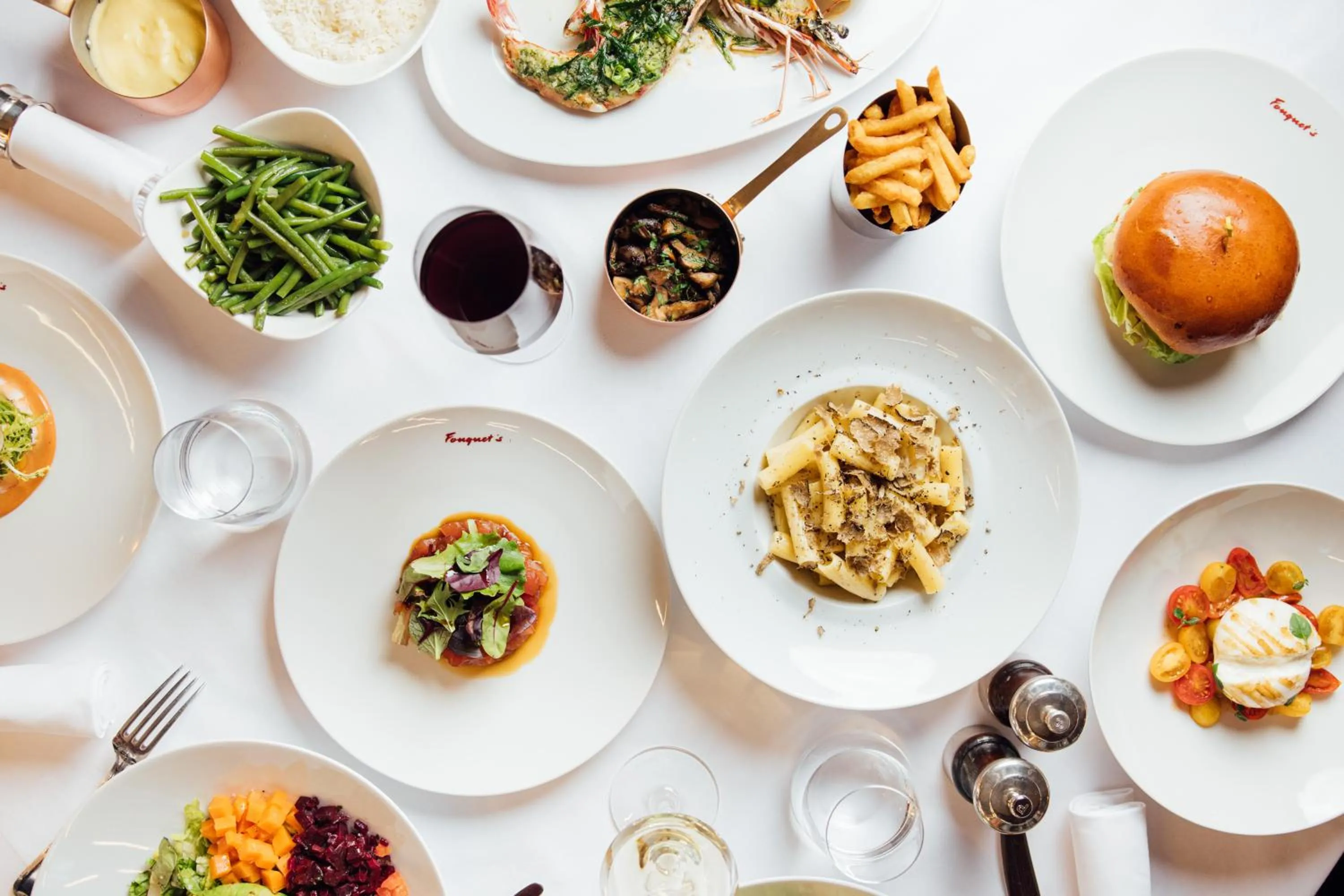 Restaurant/places to eat in Hôtel Barrière Fouquet's Paris