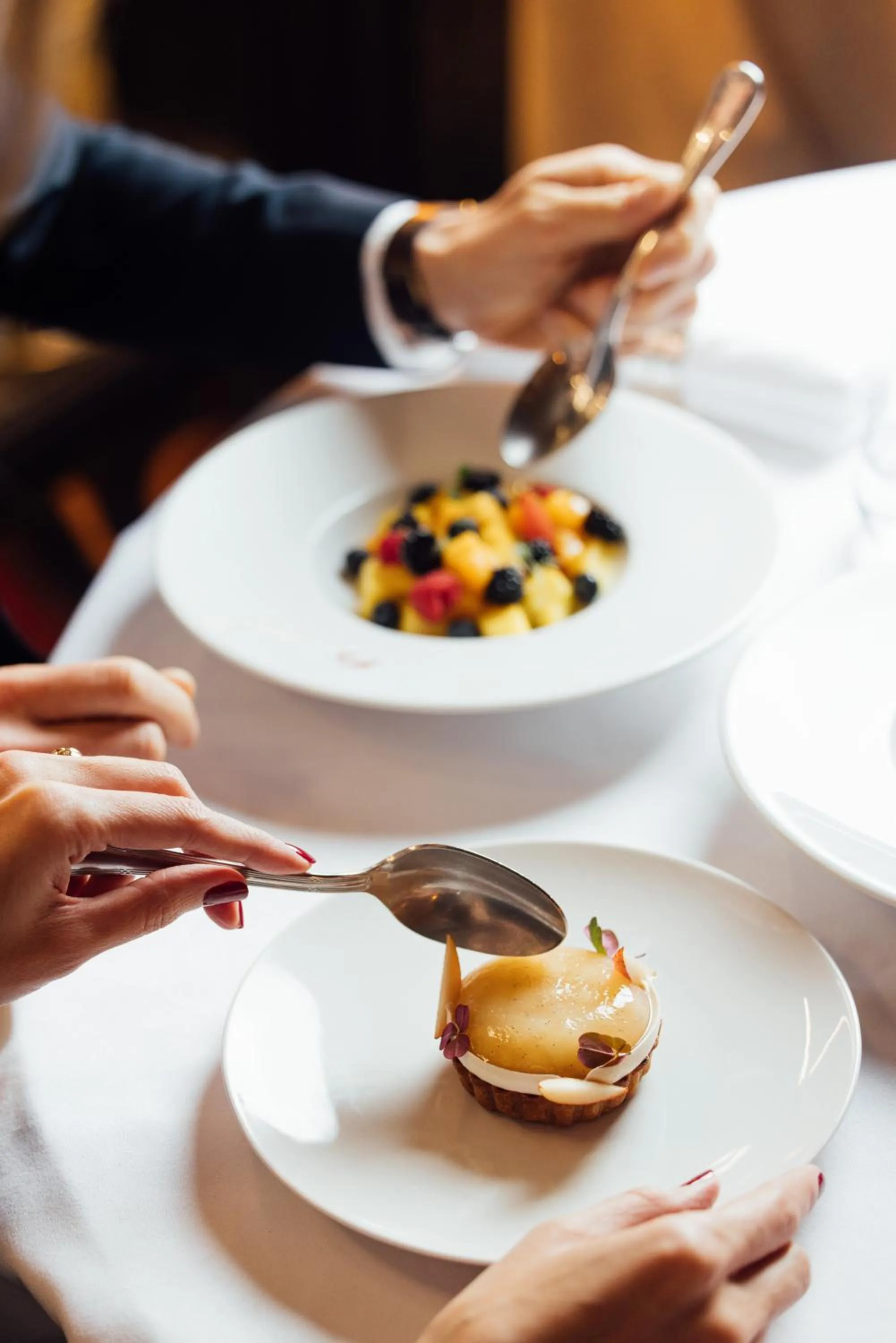 Restaurant/places to eat in Hôtel Barrière Fouquet's Paris