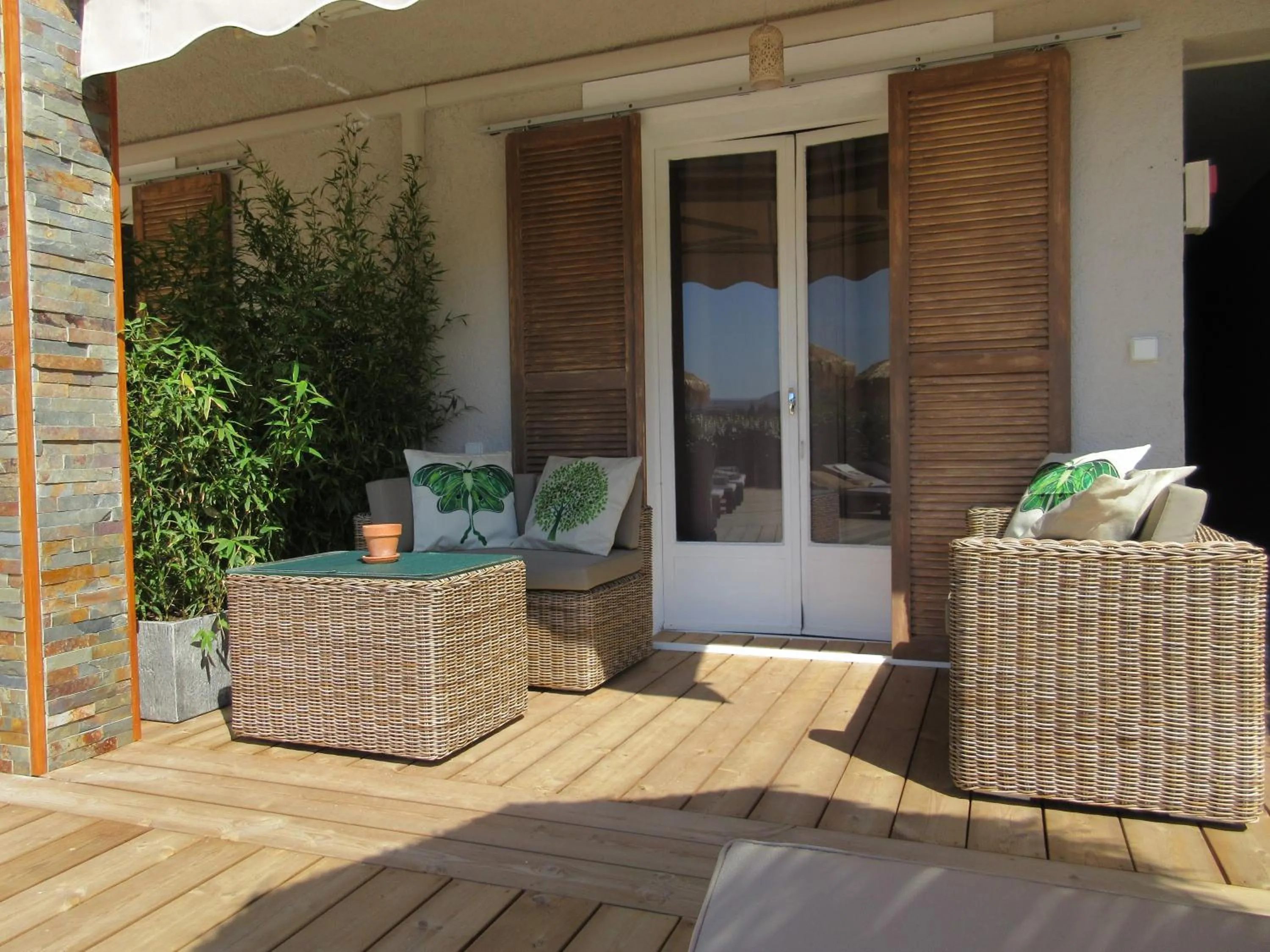 Patio in Villa Tricoli B&B avec Piscine