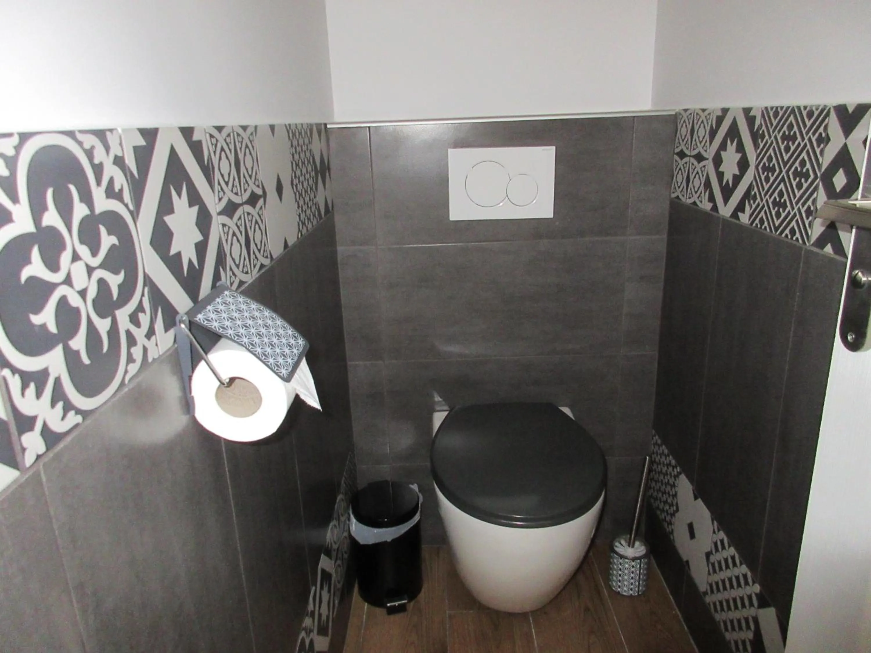 Toilet in Villa Tricoli B&B avec Piscine