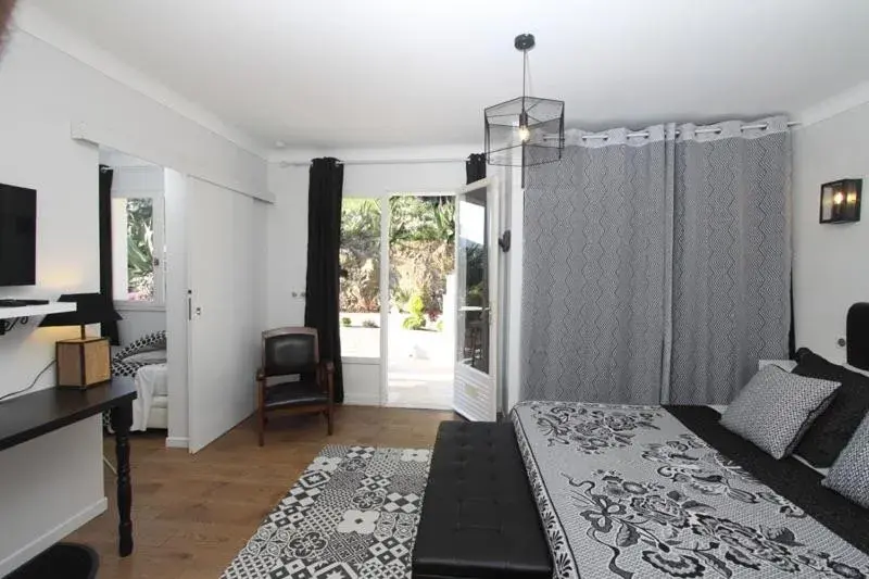 Suite 4 people in Villa Tricoli B&B avec Piscine Suite 4 people in Villa Tricoli B&B avec Piscine