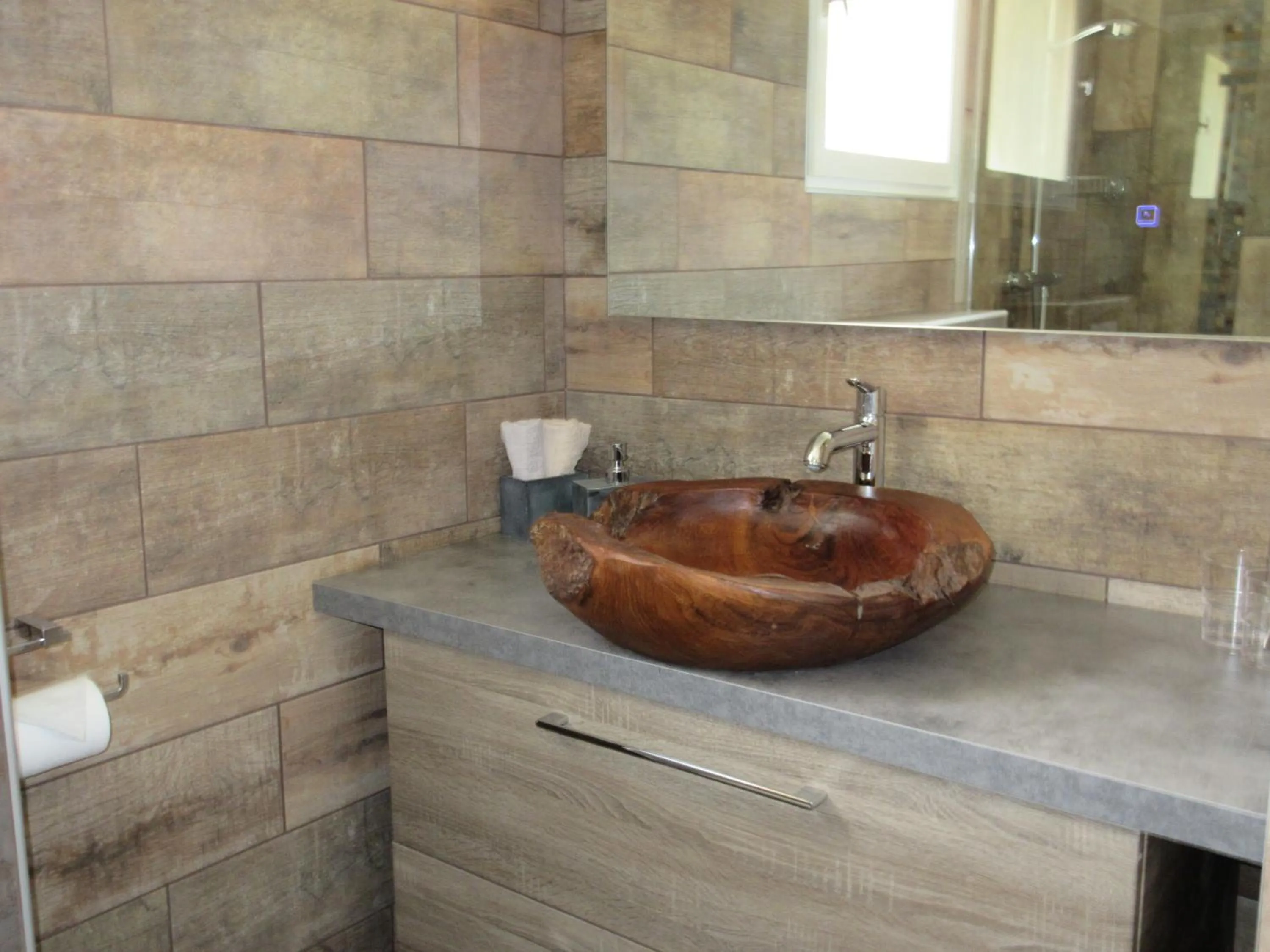 Villa Tricoli B&B avec Piscine