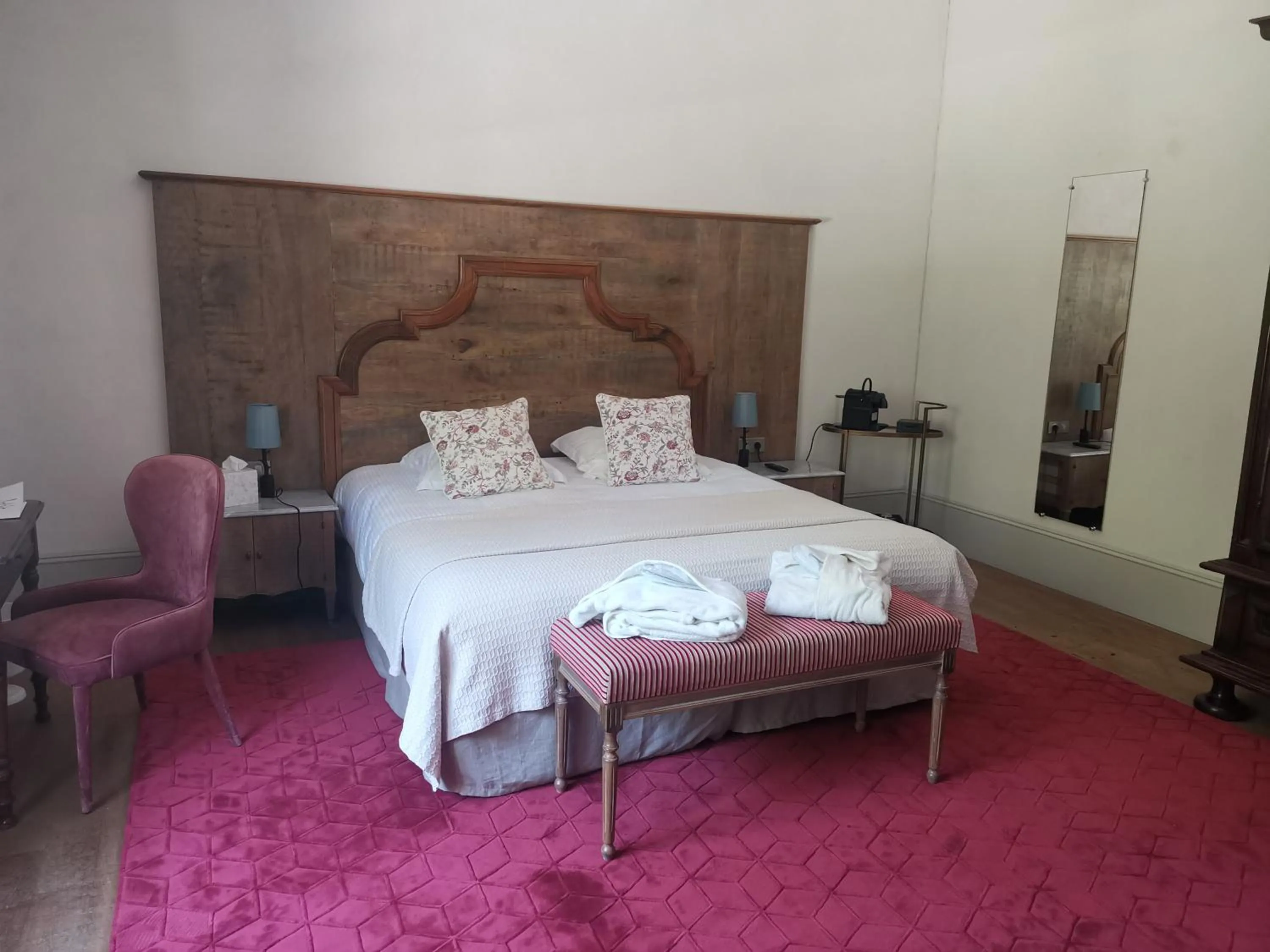 Bed in Château de Saulon