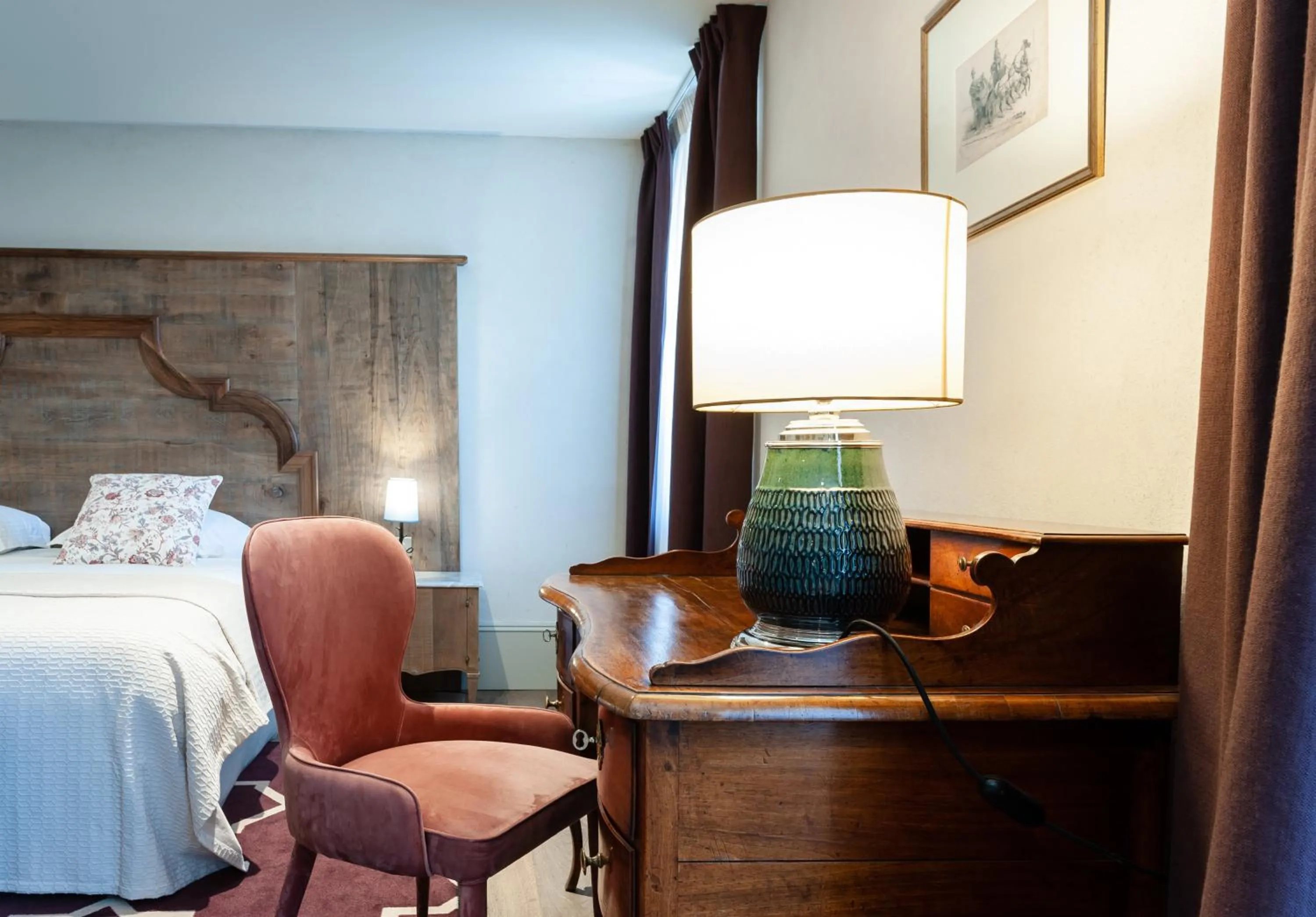 Bed in Château de Saulon