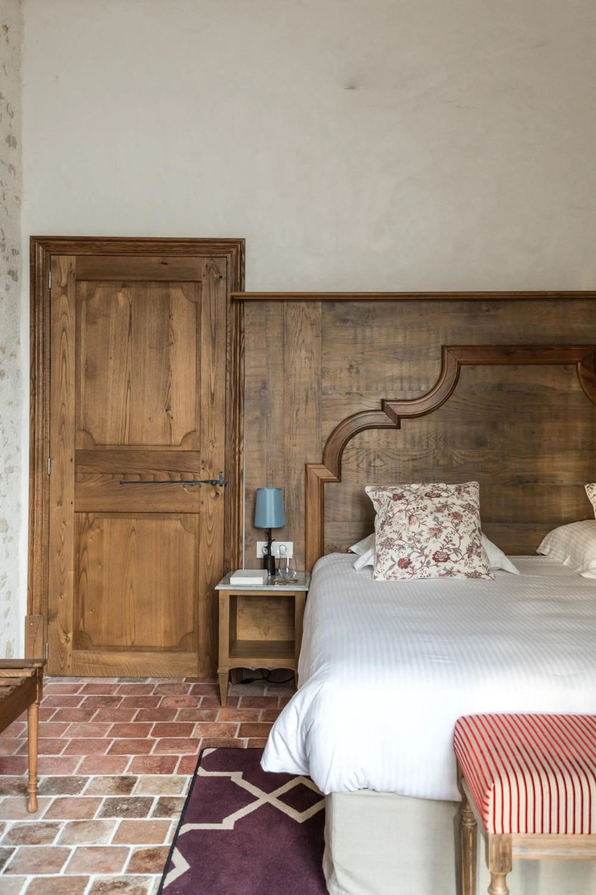 Bed in Château de Saulon