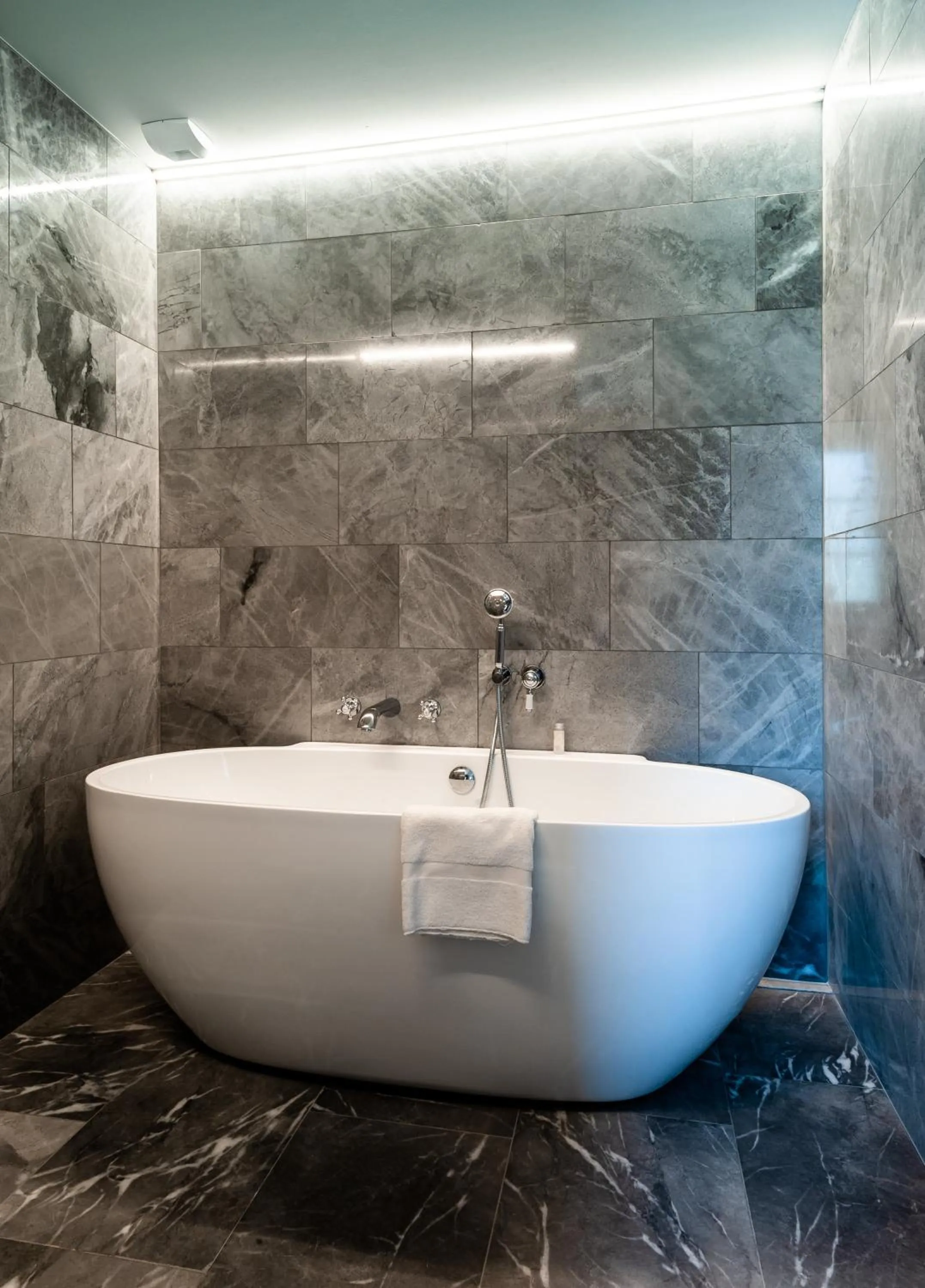 Bathroom in Château de Saulon
