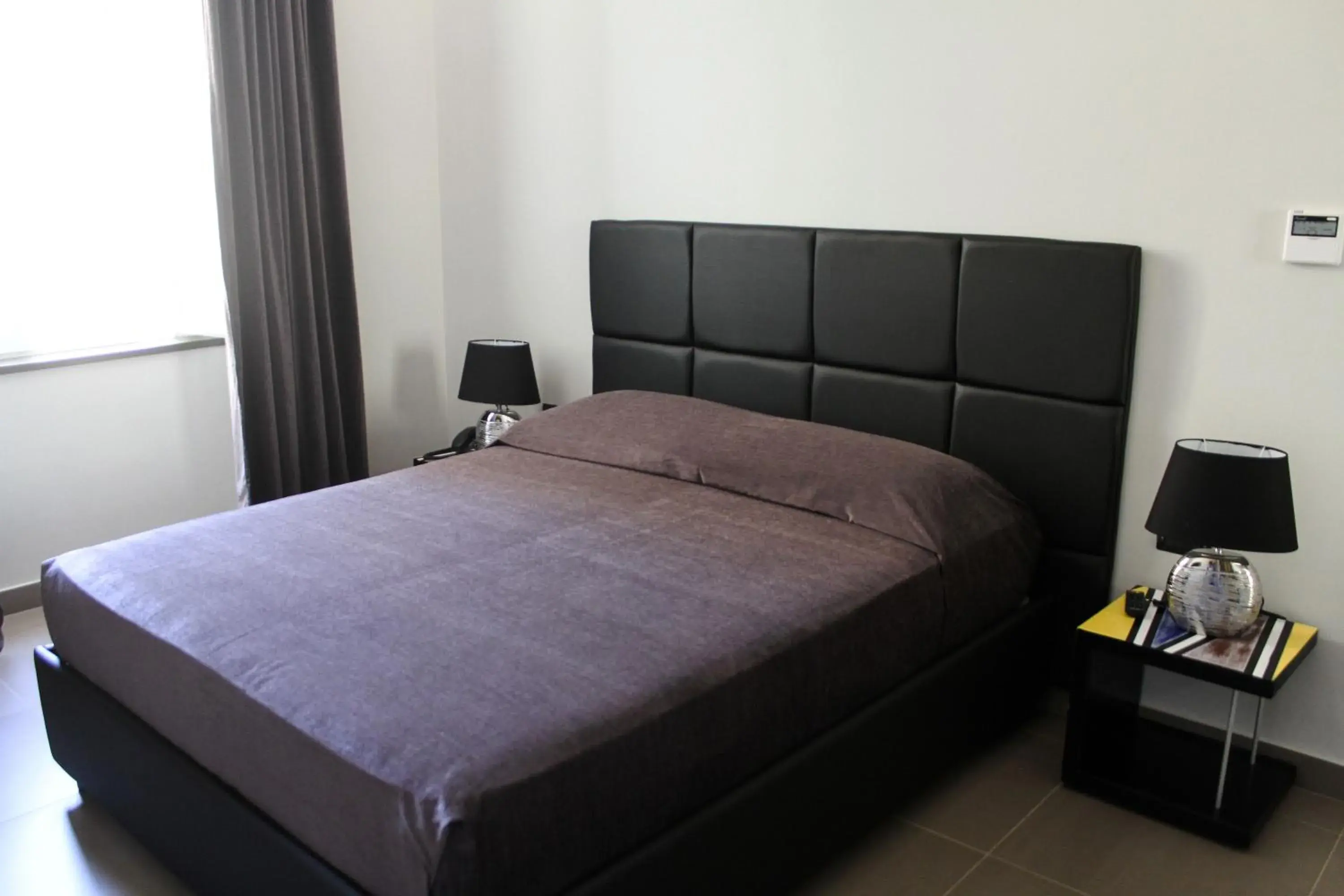 Deluxe Double Room - single occupancy in Gramsci 21 Rooms Deluxe Double Room - single occupancy in Gramsci 21 Rooms