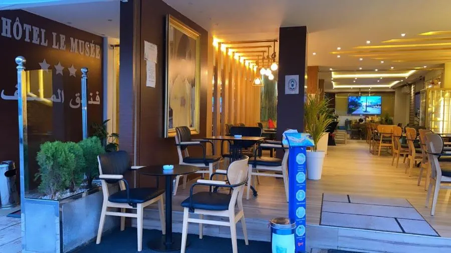 Restaurant/places to eat in Hotel Le Musée