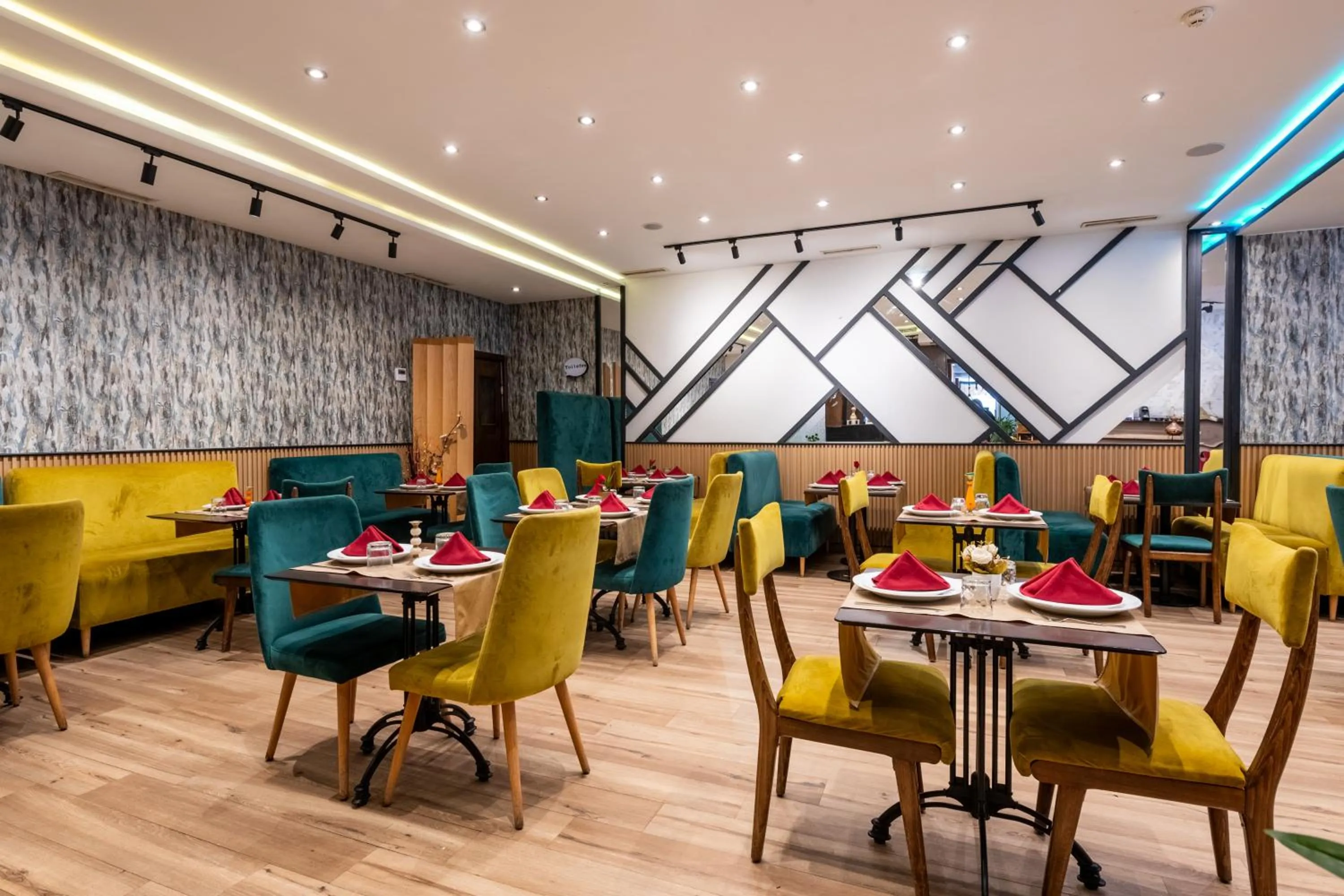 Restaurant/places to eat in Hotel Le Musée