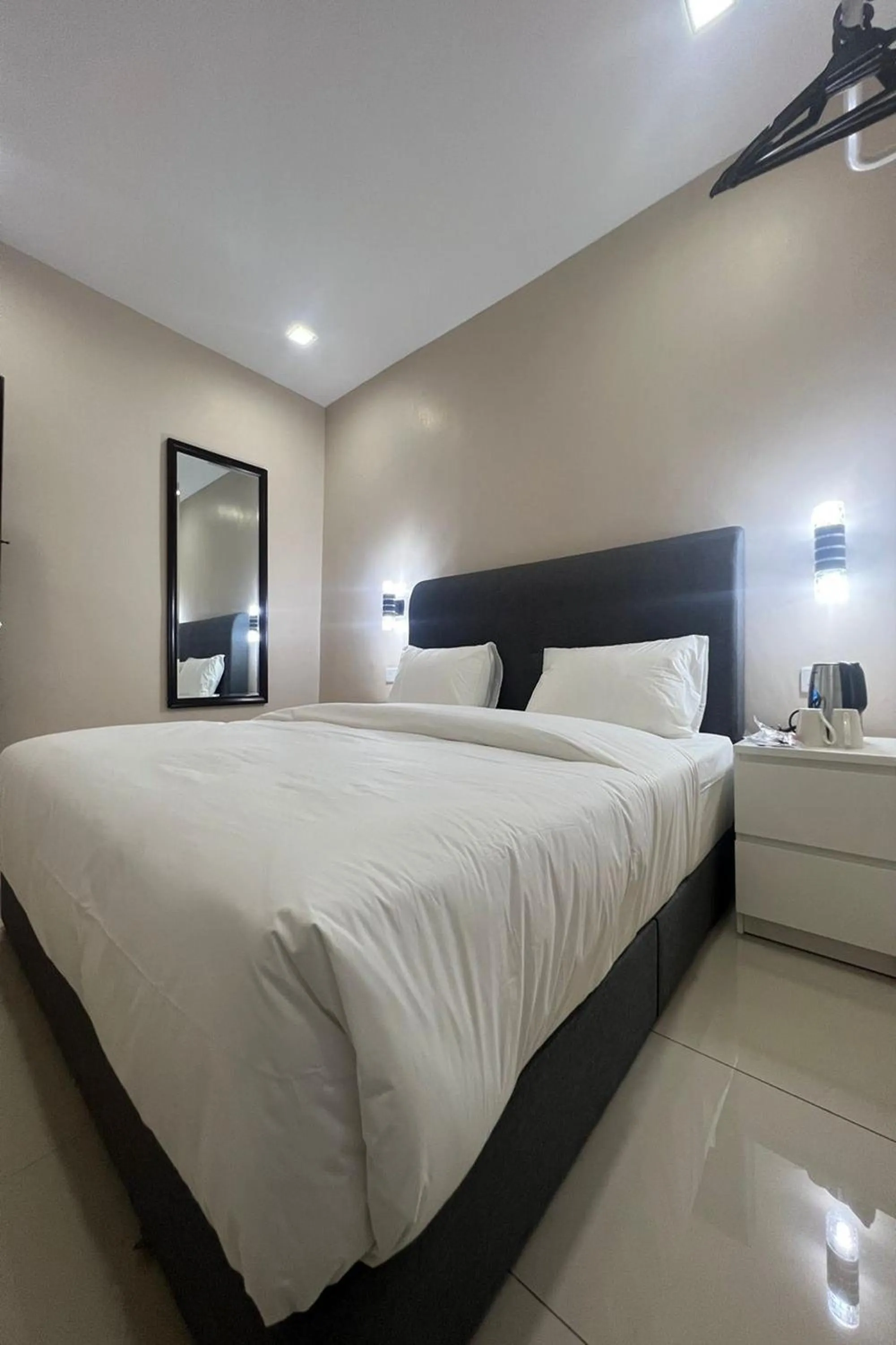 Bed in M S Hotel, Tengku Kelana KTM Klang