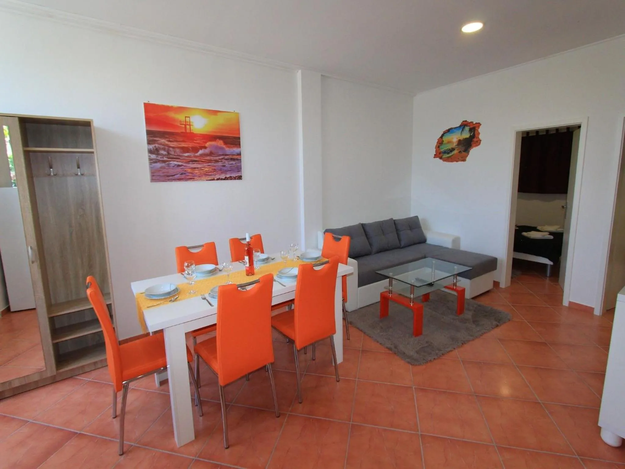 Dining area in Apartments Nero