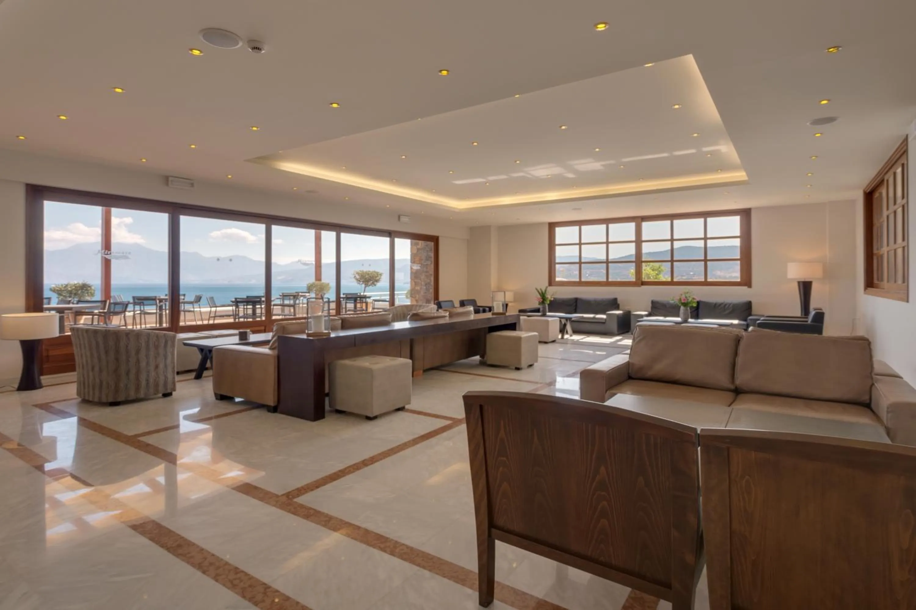 Lounge or bar in Miramare Resort & Spa