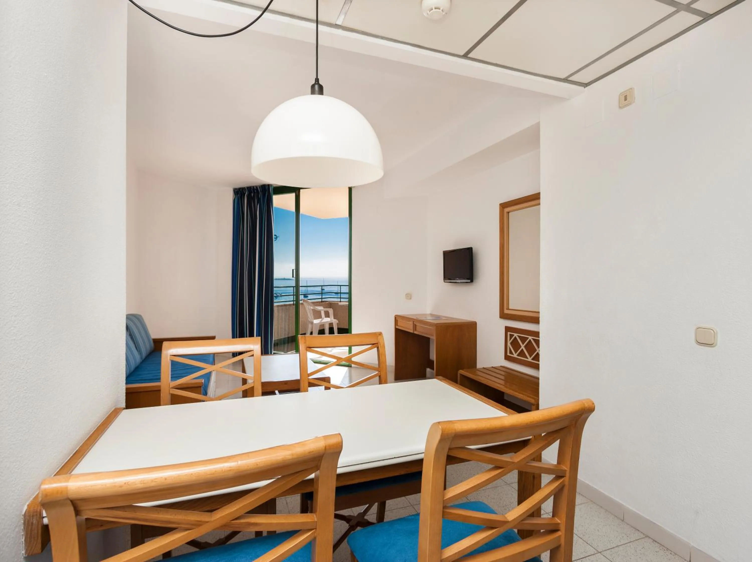 Bedroom in Globales Nova