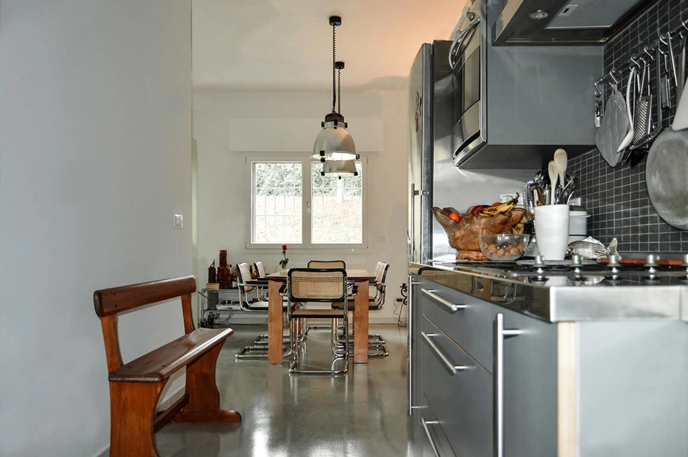 Communal kitchen in B&B Il Picchio