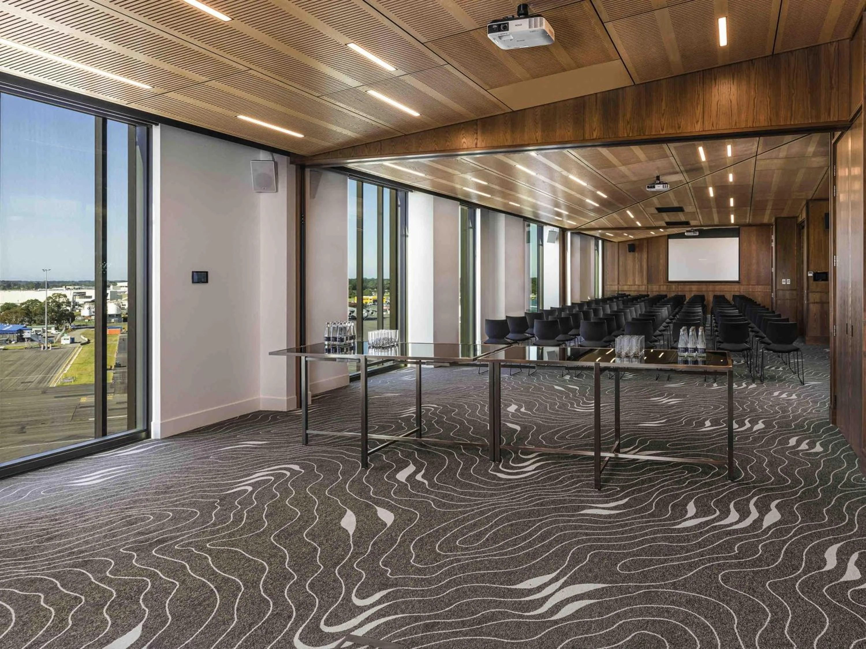 Meeting/conference room in Novotel Christchurch Airport