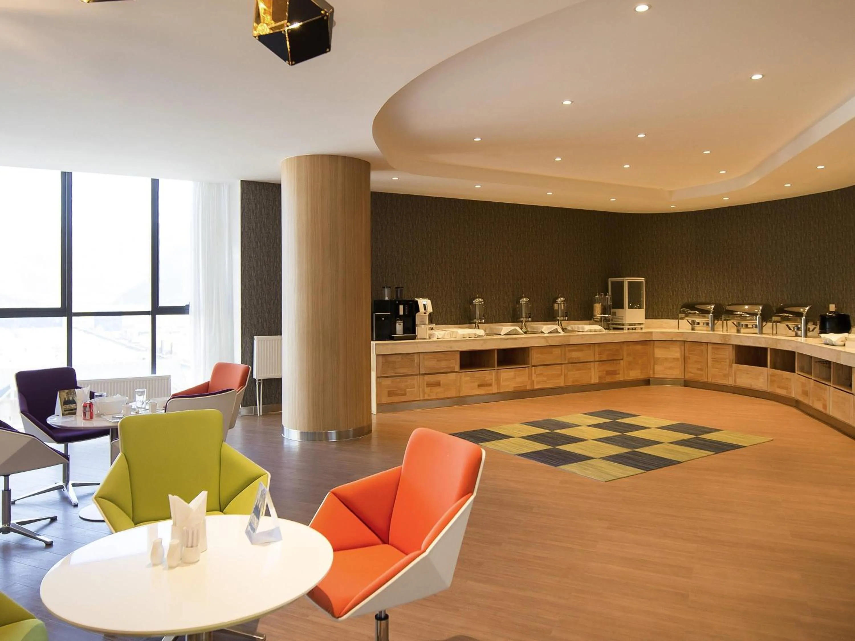 Restaurant/places to eat in IBIS Styles Ulaanbaatar Polaris