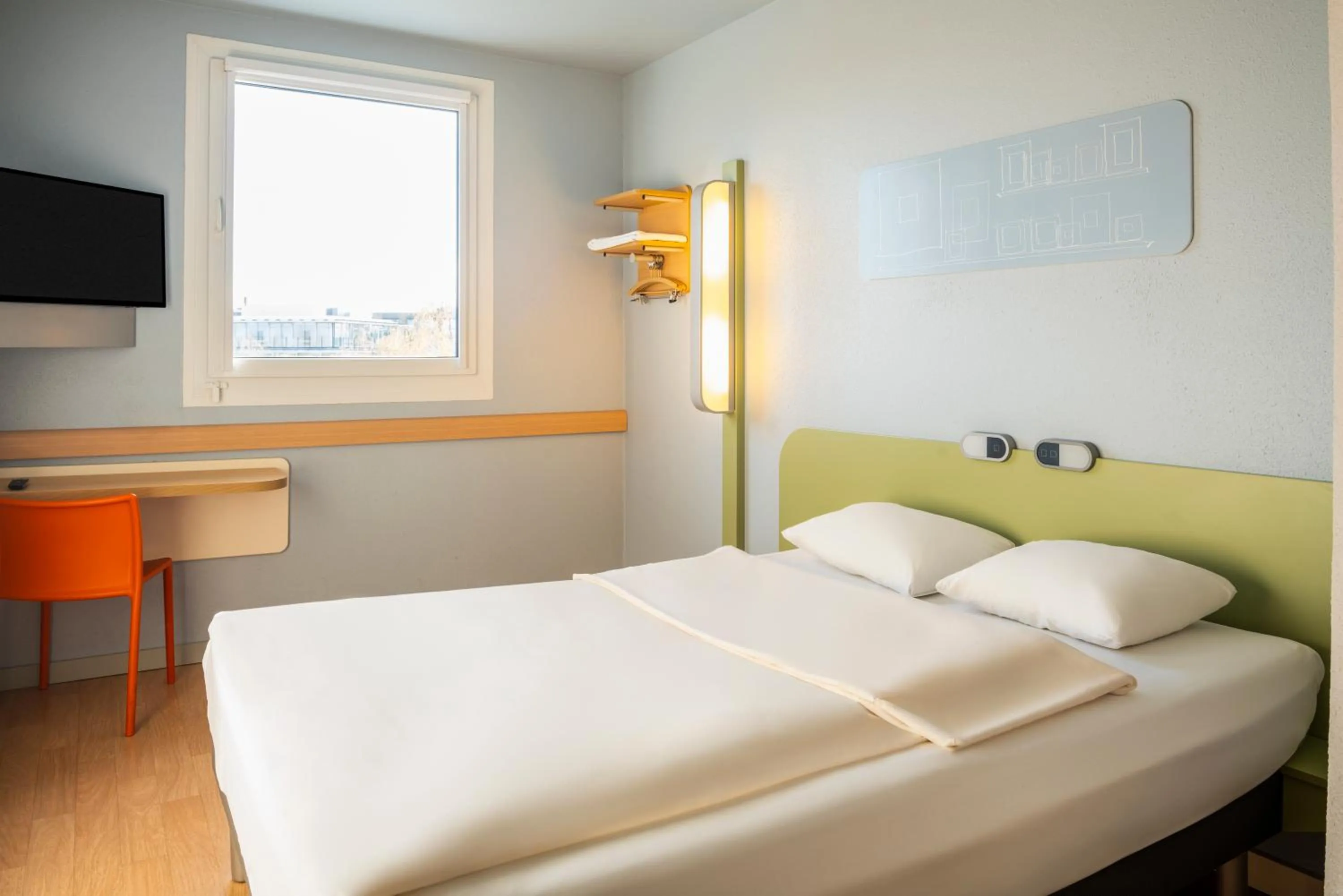 Bed in ibis budget Muenchen Ost Messe