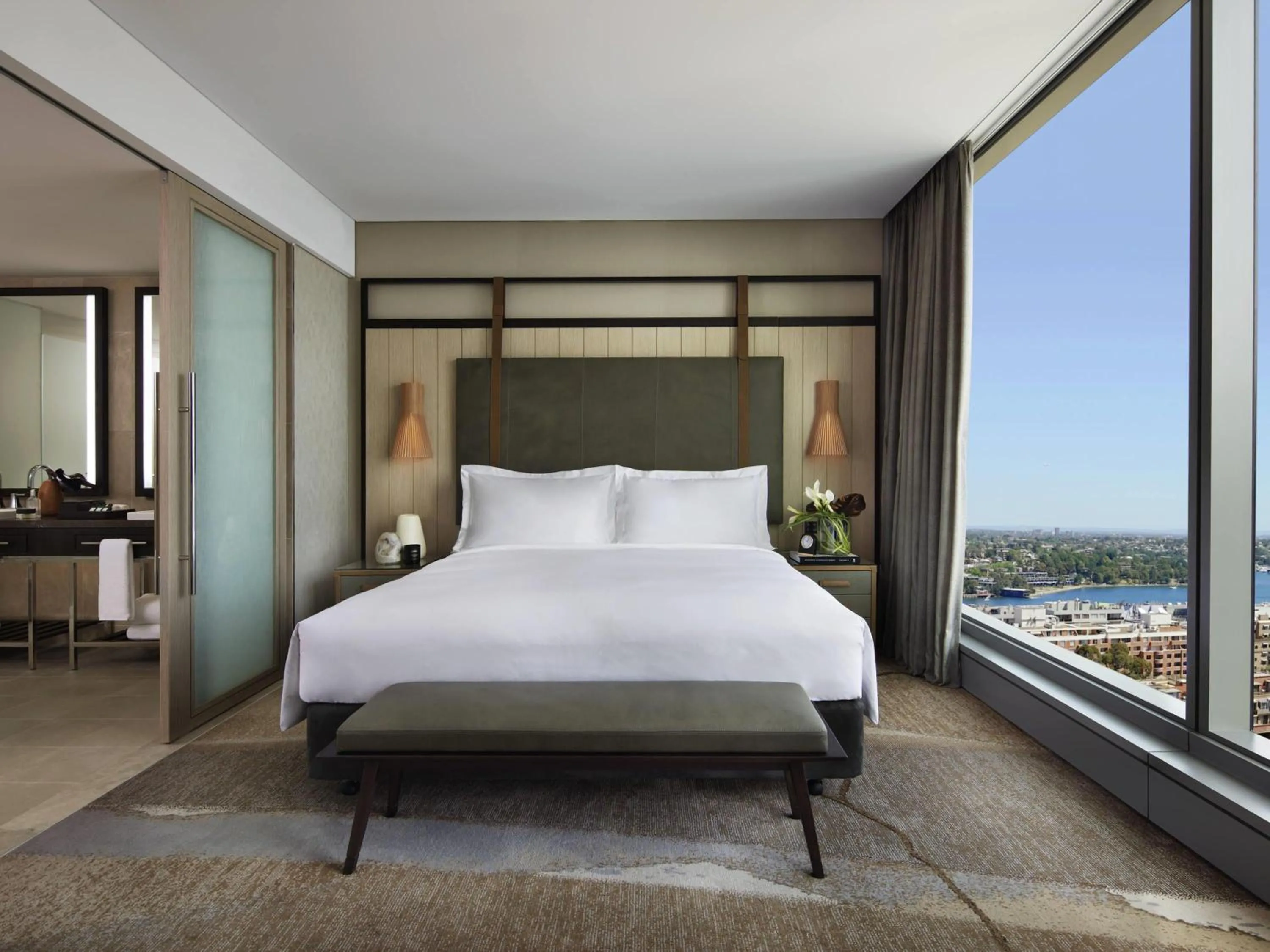 Bedroom, Bed in Sofitel Sydney Darling Harbour