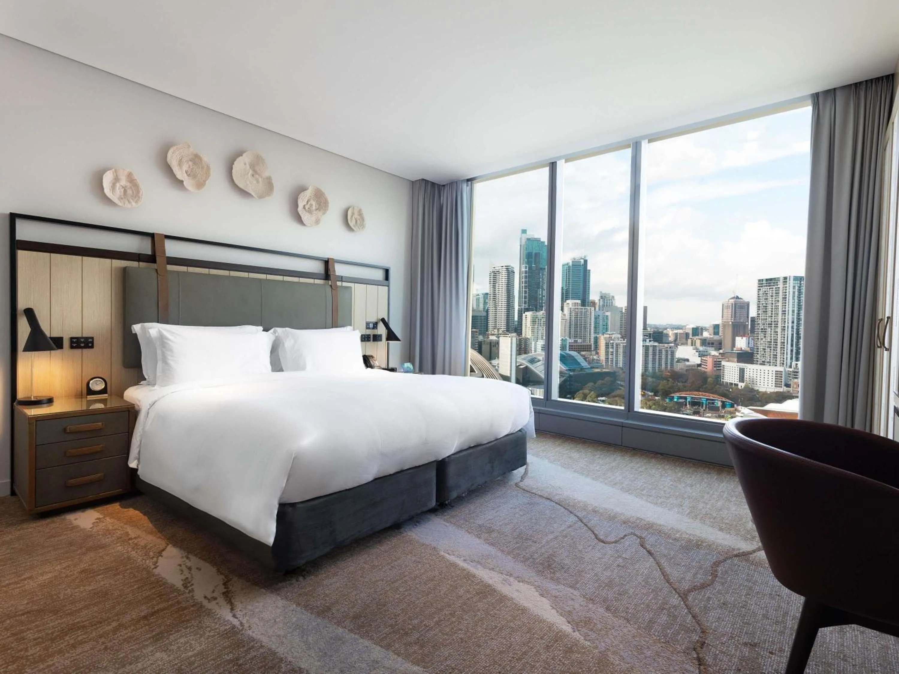 Bedroom, Bed in Sofitel Sydney Darling Harbour