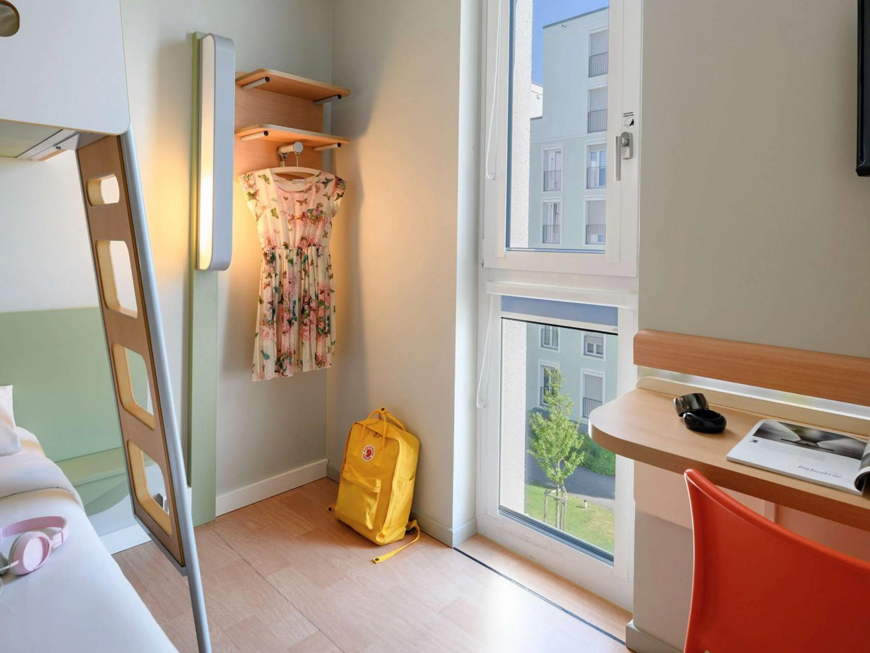 Photo of the whole room, Bed in ibis budget Muenchen City Olympiapark