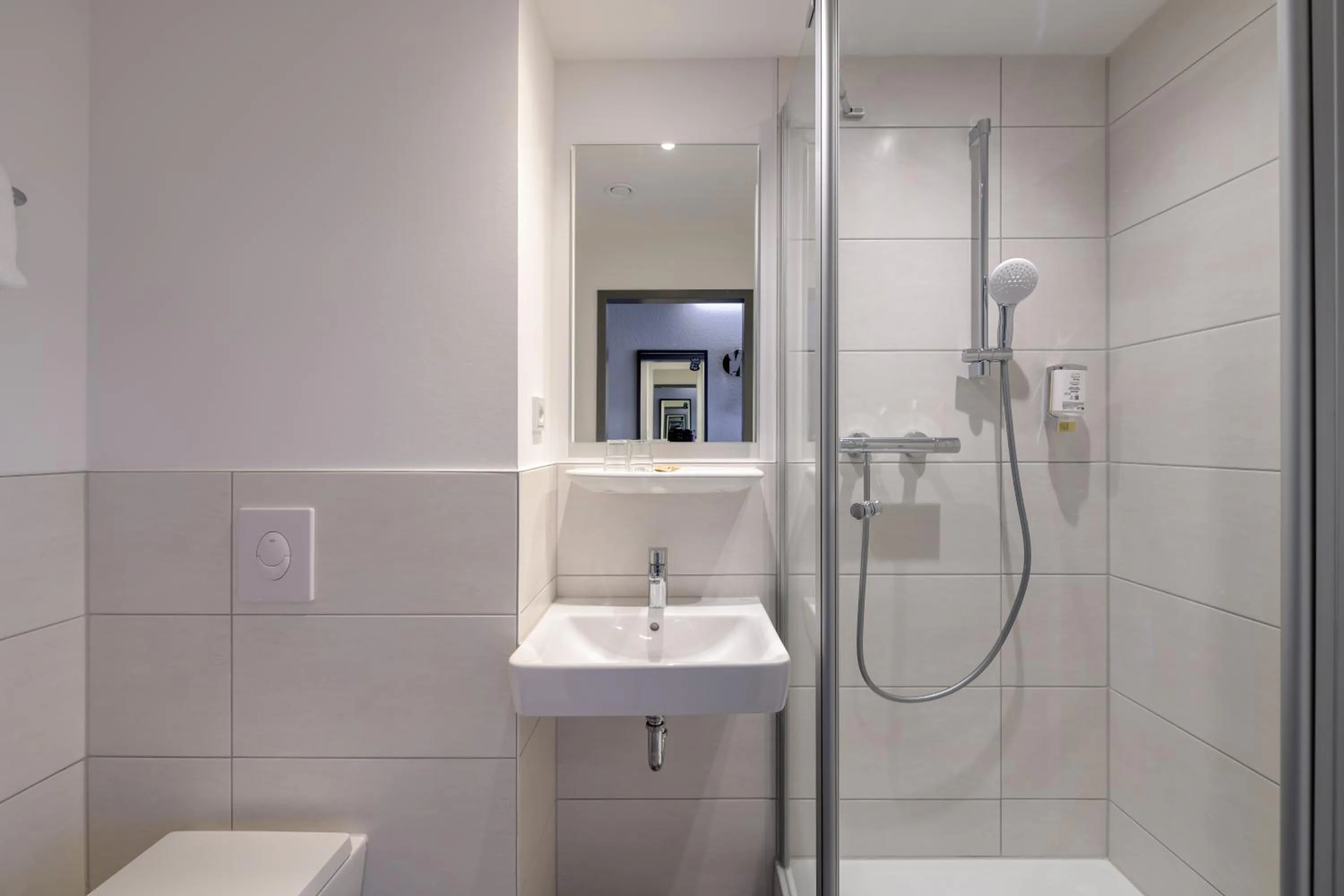 Bathroom in Felix Hotel Darmstadt