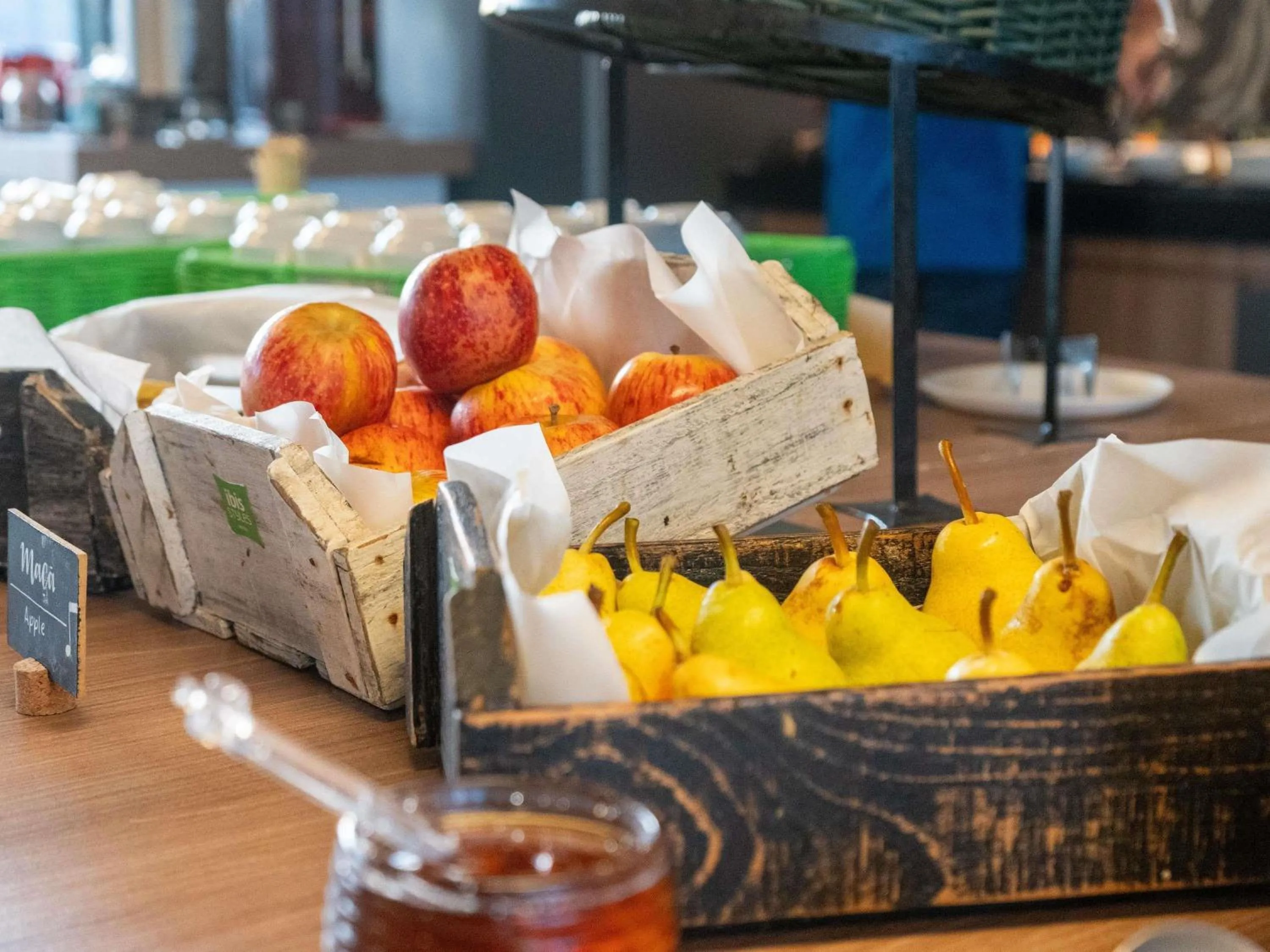 Restaurant/places to eat in ibis Styles Taubate