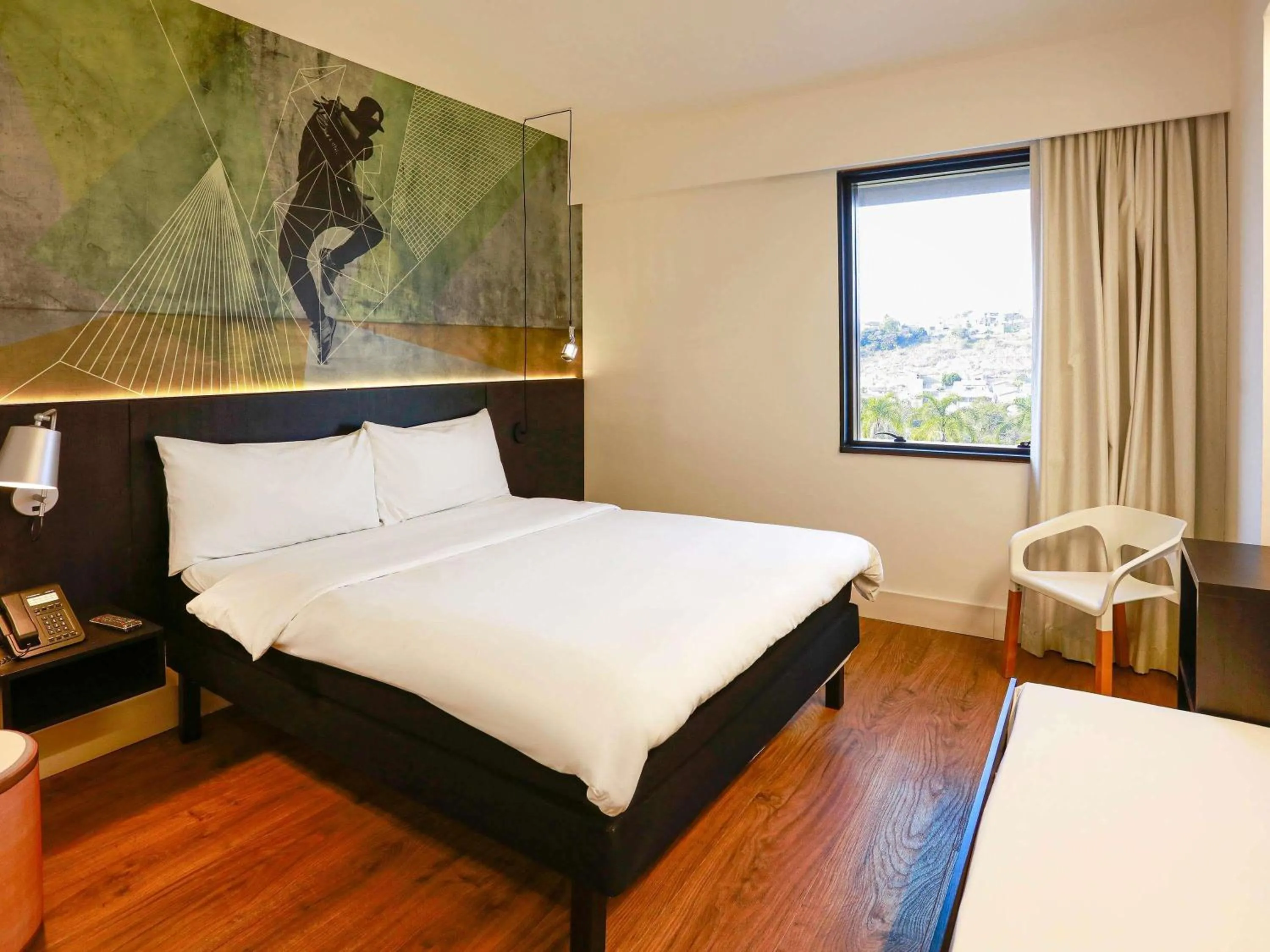 Bedroom, Bed in ibis Styles Taubate
