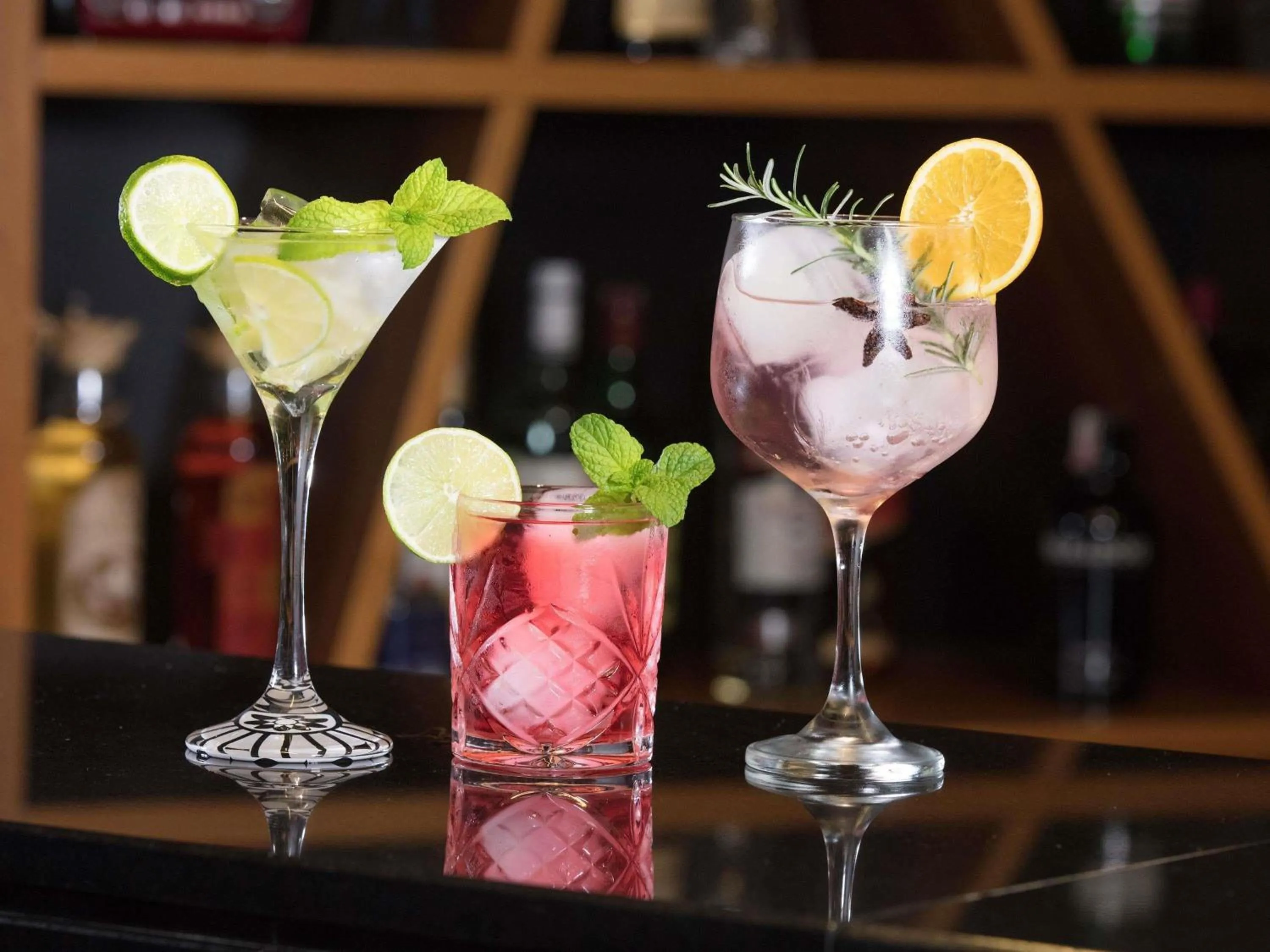 Lounge or bar in ibis Styles Taubate